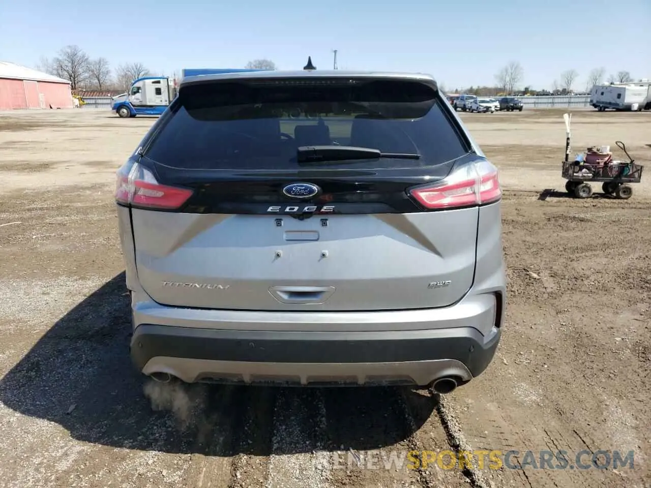 6 Photograph of a damaged car 2FMPK4K90NBA95317 FORD EDGE 2022