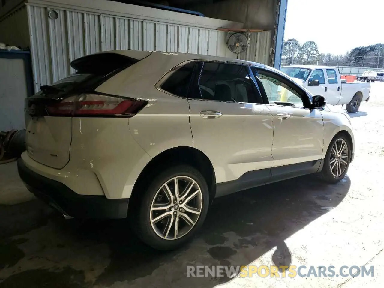 3 Photograph of a damaged car 2FMPK4K90NBA97309 FORD EDGE 2022
