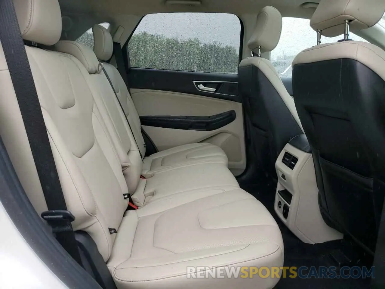 10 Photograph of a damaged car 2FMPK4K93NBA57581 FORD EDGE 2022