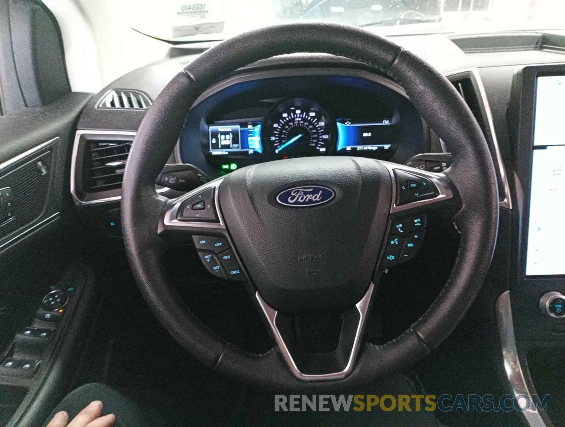 30 Photograph of a damaged car 2FMPK4K93NBA81363 FORD EDGE 2022