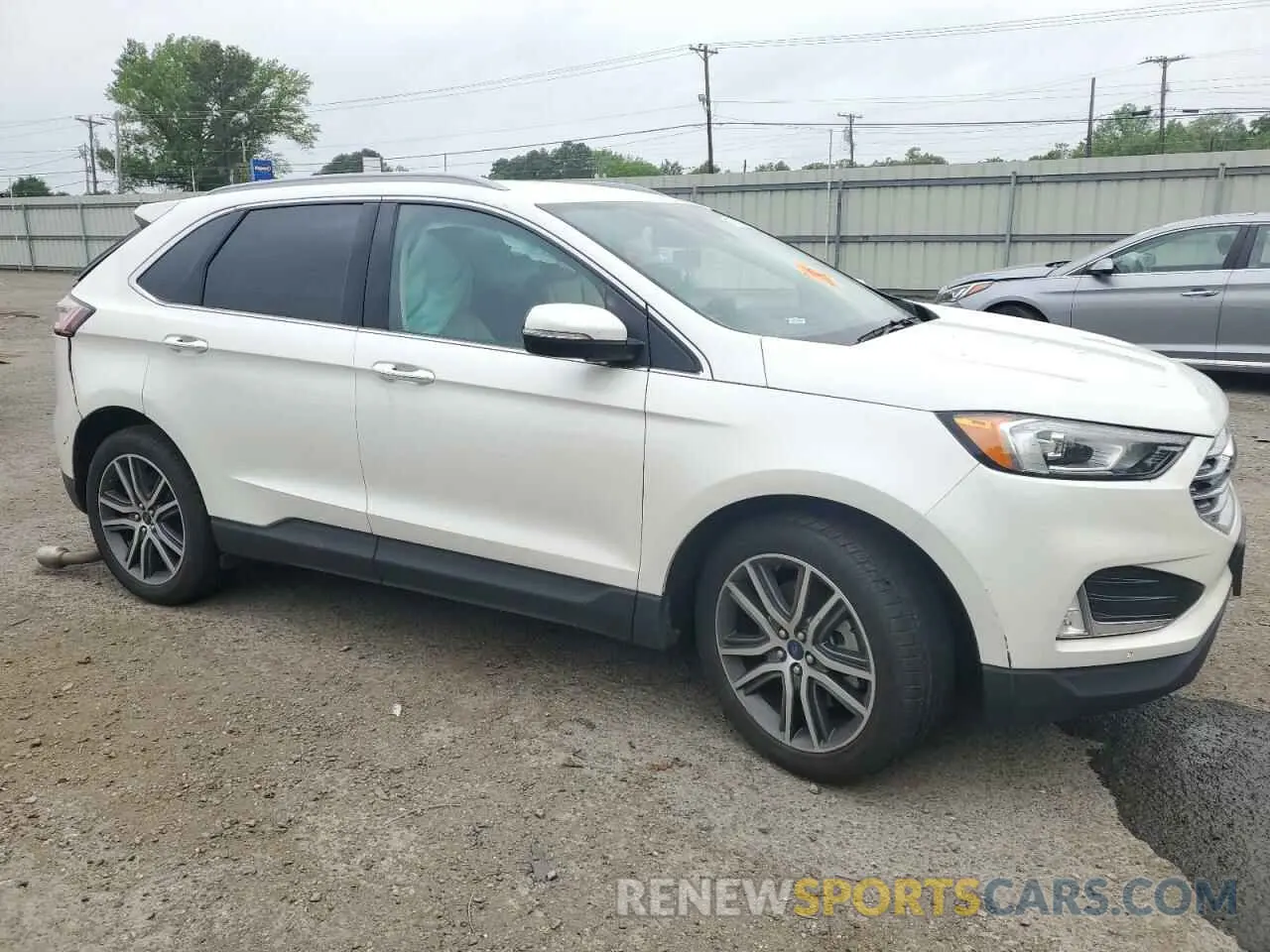 4 Photograph of a damaged car 2FMPK4K94NBA24332 FORD EDGE 2022