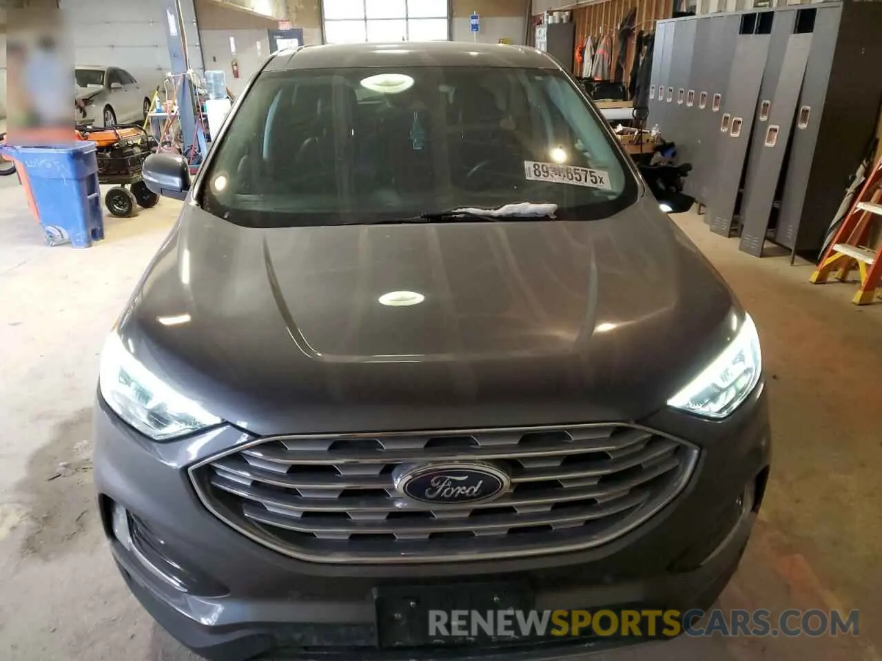 5 Photograph of a damaged car 2FMPK4K94NBA51918 FORD EDGE 2022