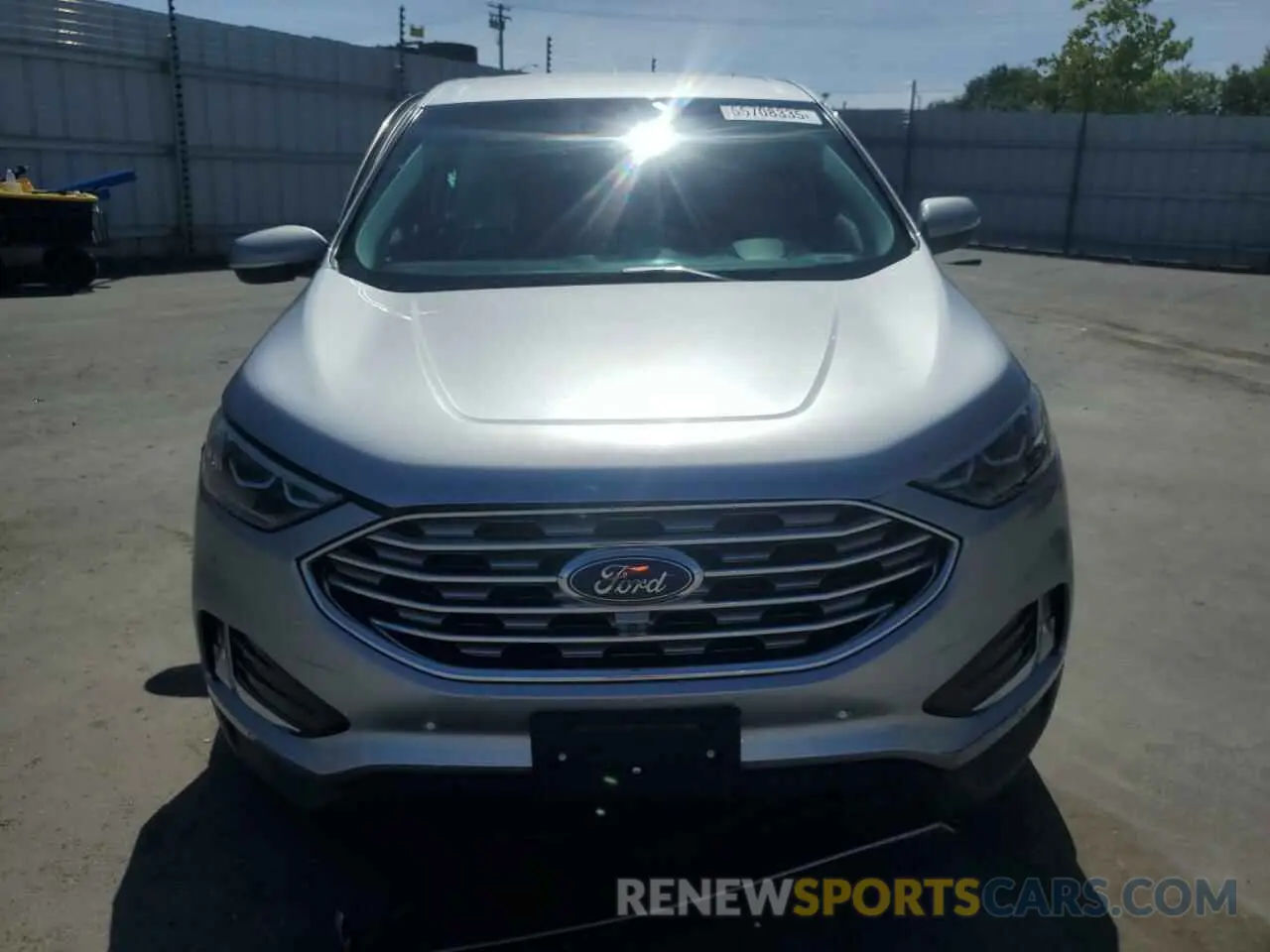 5 Photograph of a damaged car 2FMPK4K94NBA55709 FORD EDGE 2022