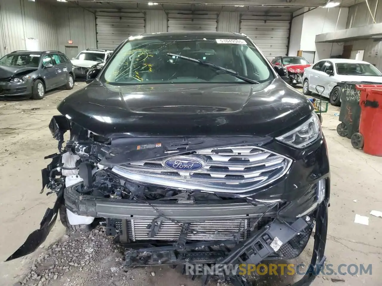 5 Photograph of a damaged car 2FMPK4K94NBA62742 FORD EDGE 2022
