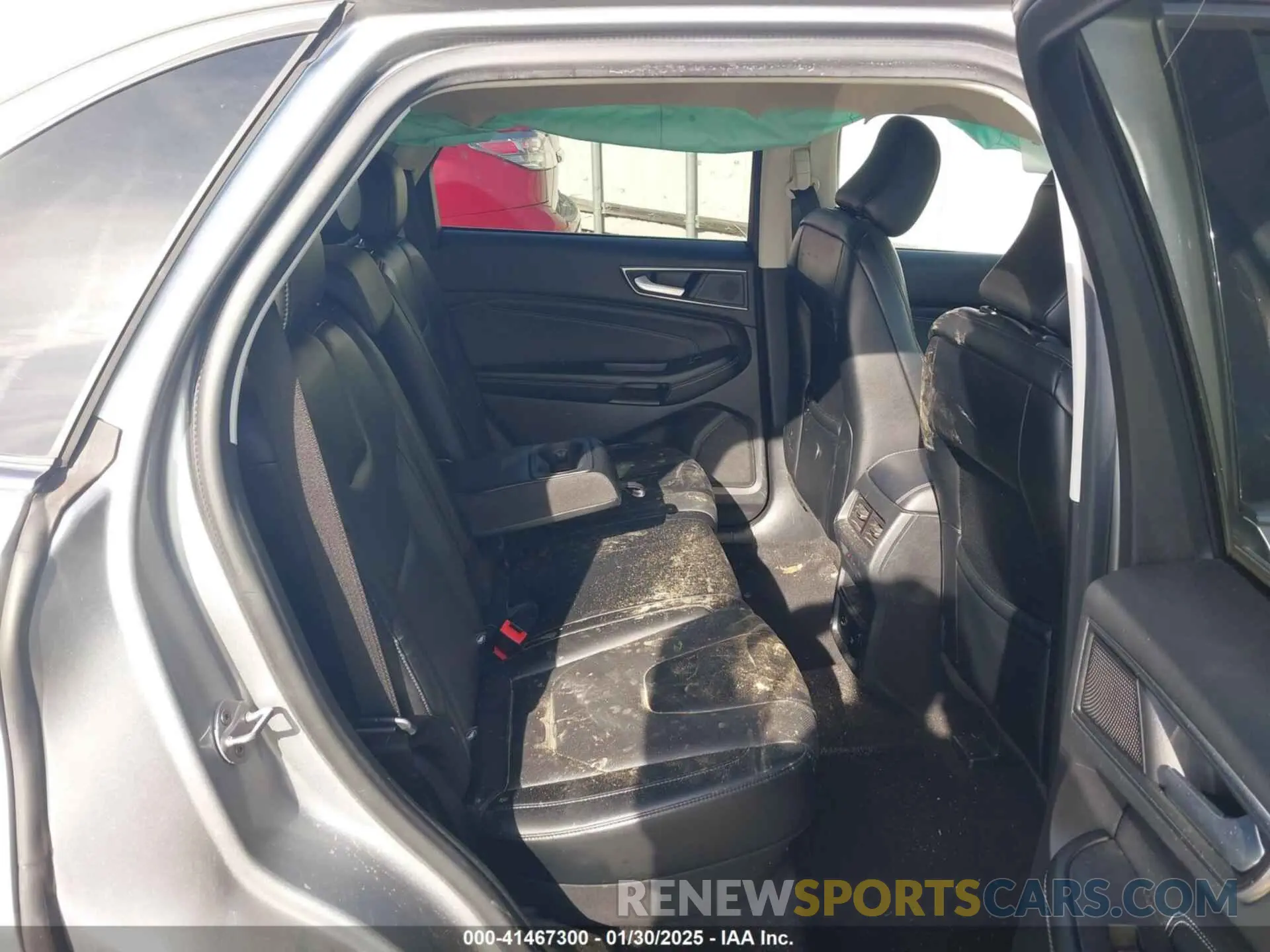 8 Photograph of a damaged car 2FMPK4K95NBA38997 FORD EDGE 2022