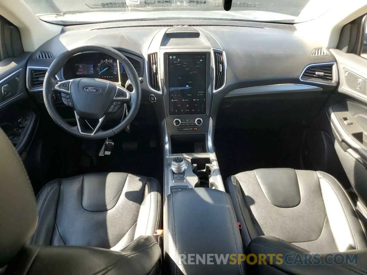 8 Photograph of a damaged car 2FMPK4K95NBA39342 FORD EDGE 2022