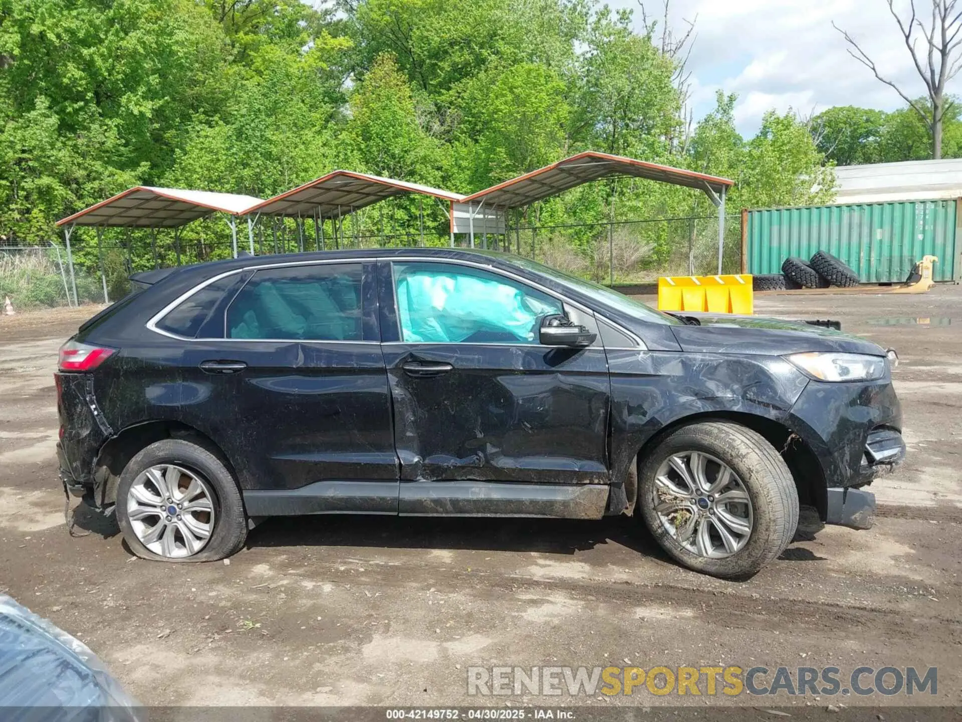 12 Photograph of a damaged car 2FMPK4K95NBA45450 FORD EDGE 2022