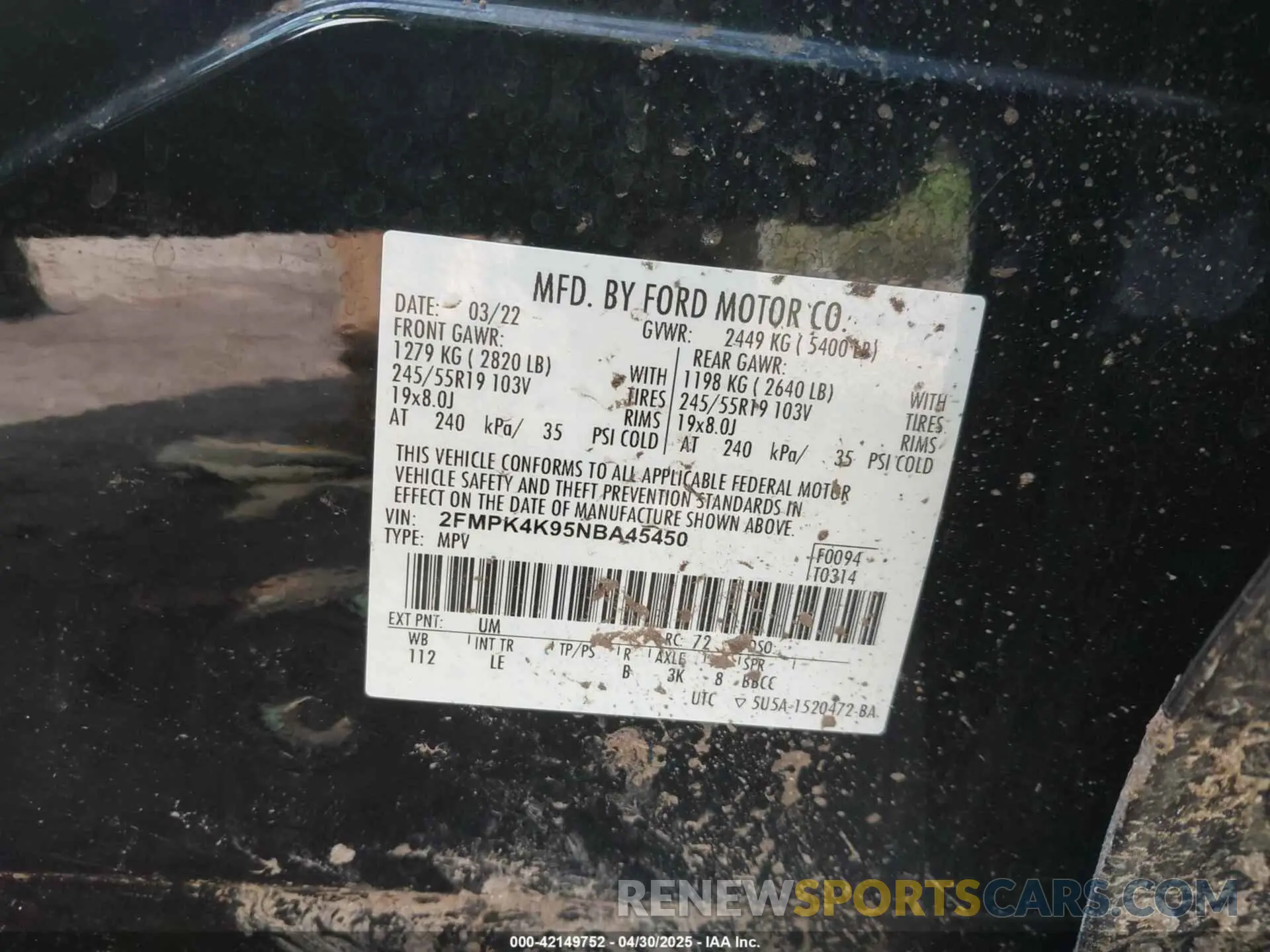 9 Photograph of a damaged car 2FMPK4K95NBA45450 FORD EDGE 2022