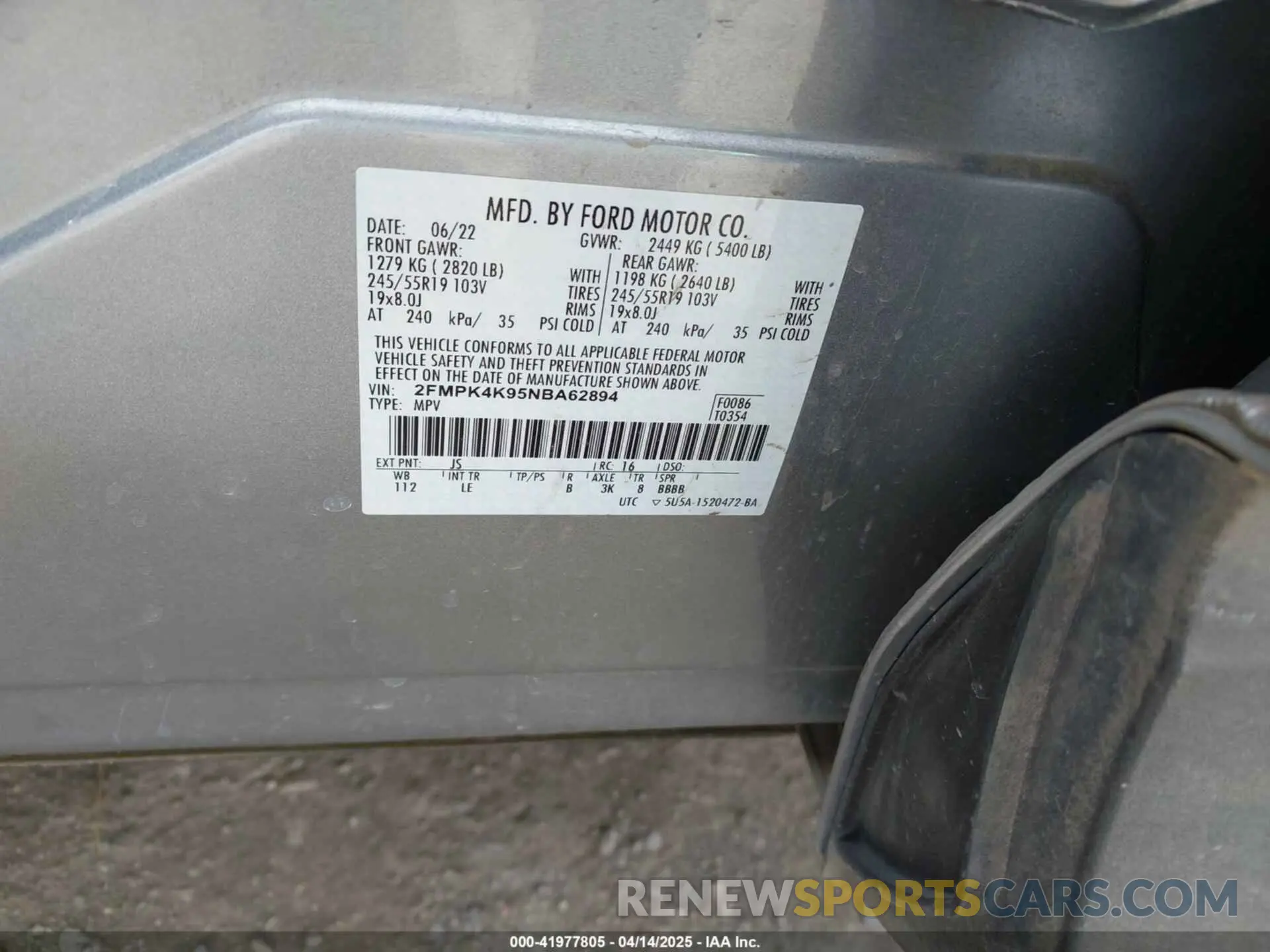 9 Photograph of a damaged car 2FMPK4K95NBA62894 FORD EDGE 2022