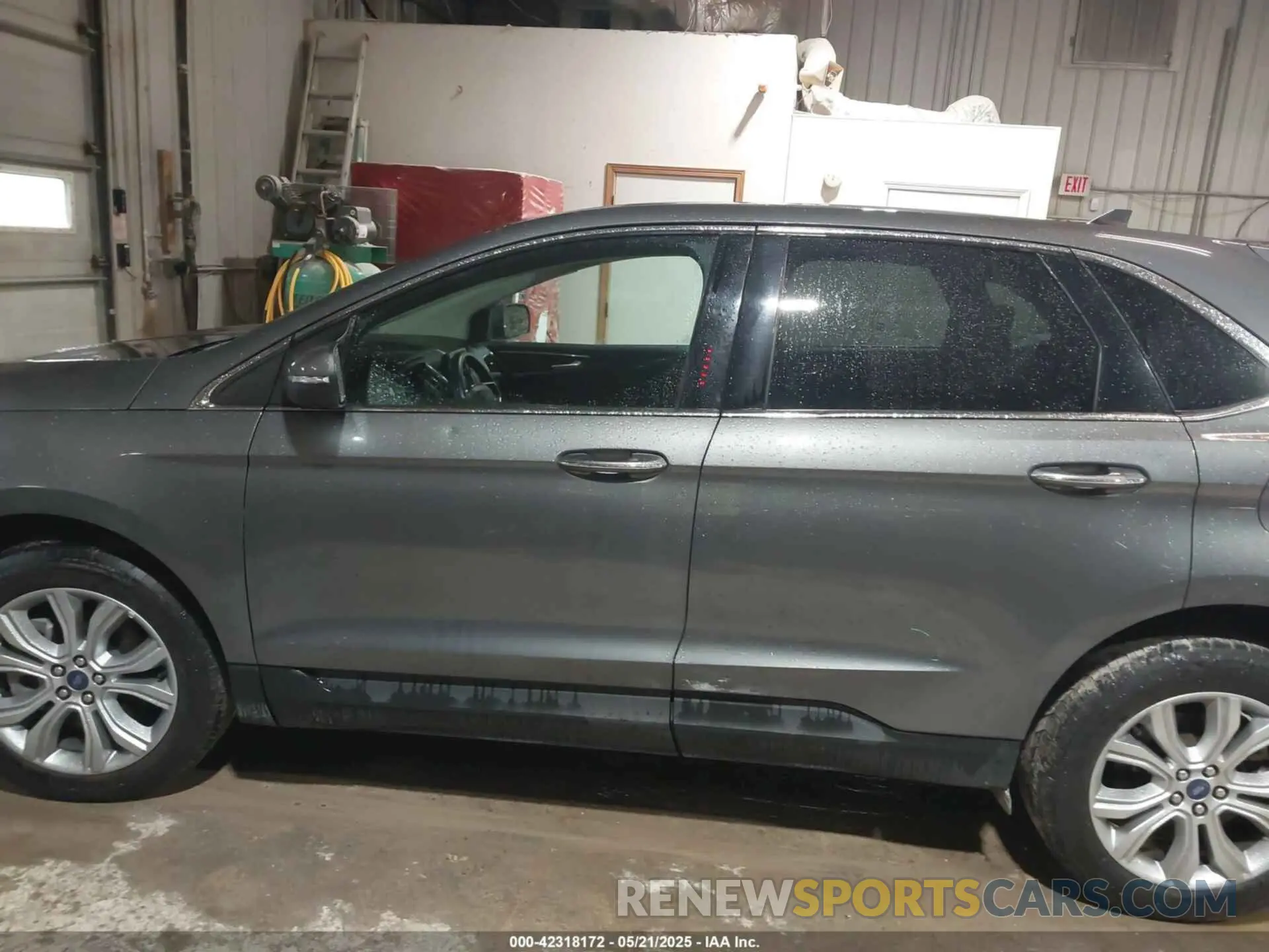 14 Photograph of a damaged car 2FMPK4K95NBB06246 FORD EDGE 2022