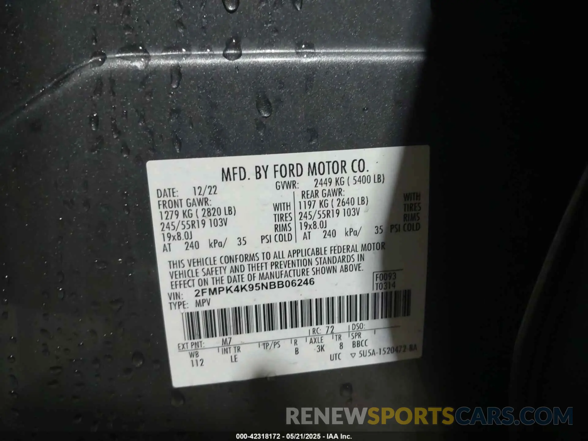 9 Photograph of a damaged car 2FMPK4K95NBB06246 FORD EDGE 2022