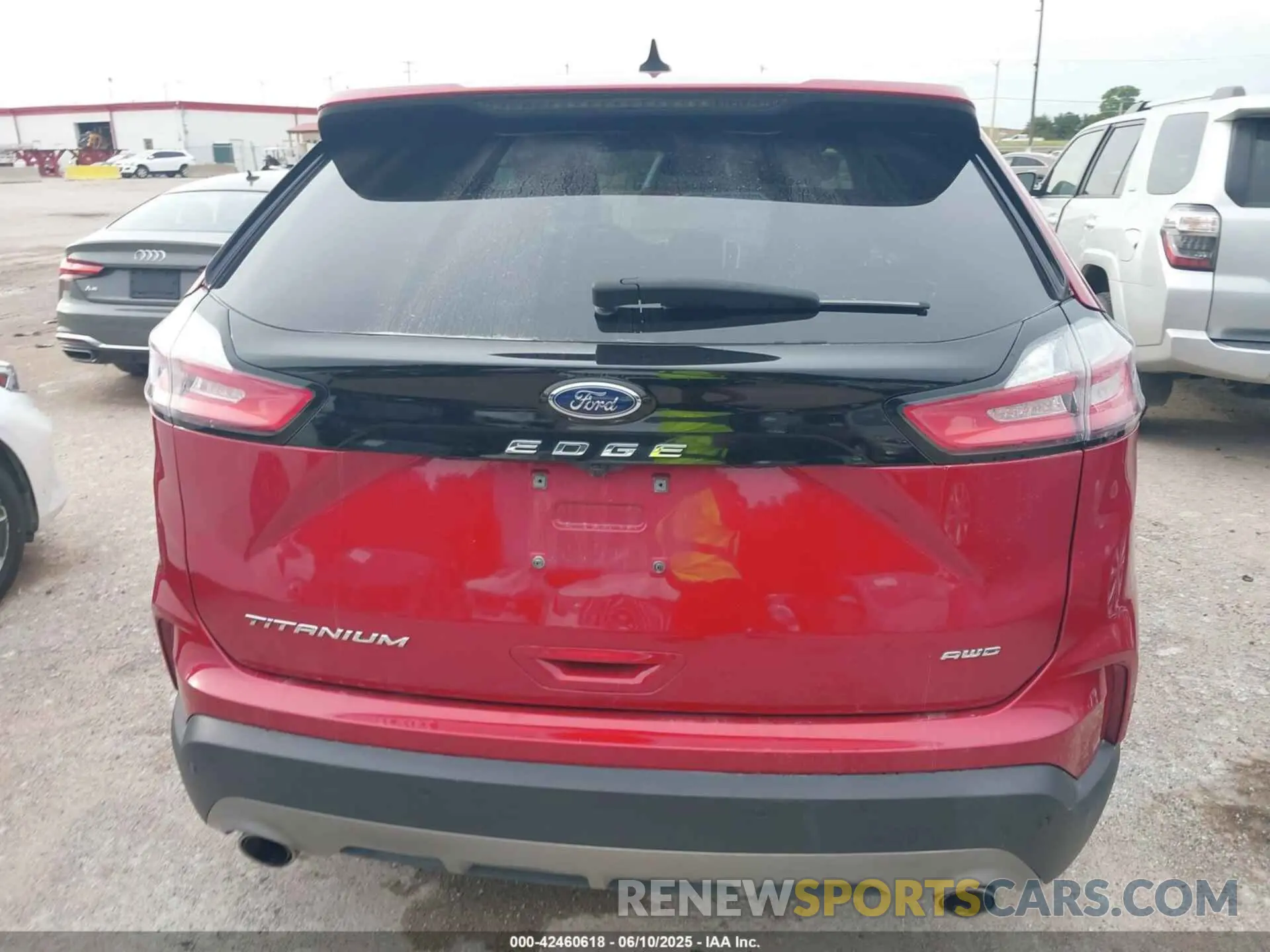 16 Photograph of a damaged car 2FMPK4K95NBB06781 FORD EDGE 2022