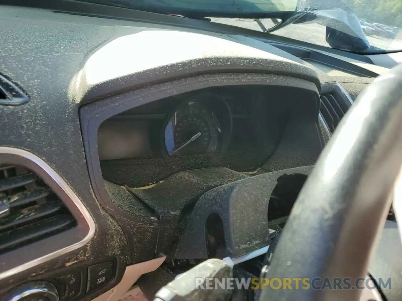 9 Photograph of a damaged car 2FMPK4K95NBB14640 FORD EDGE 2022