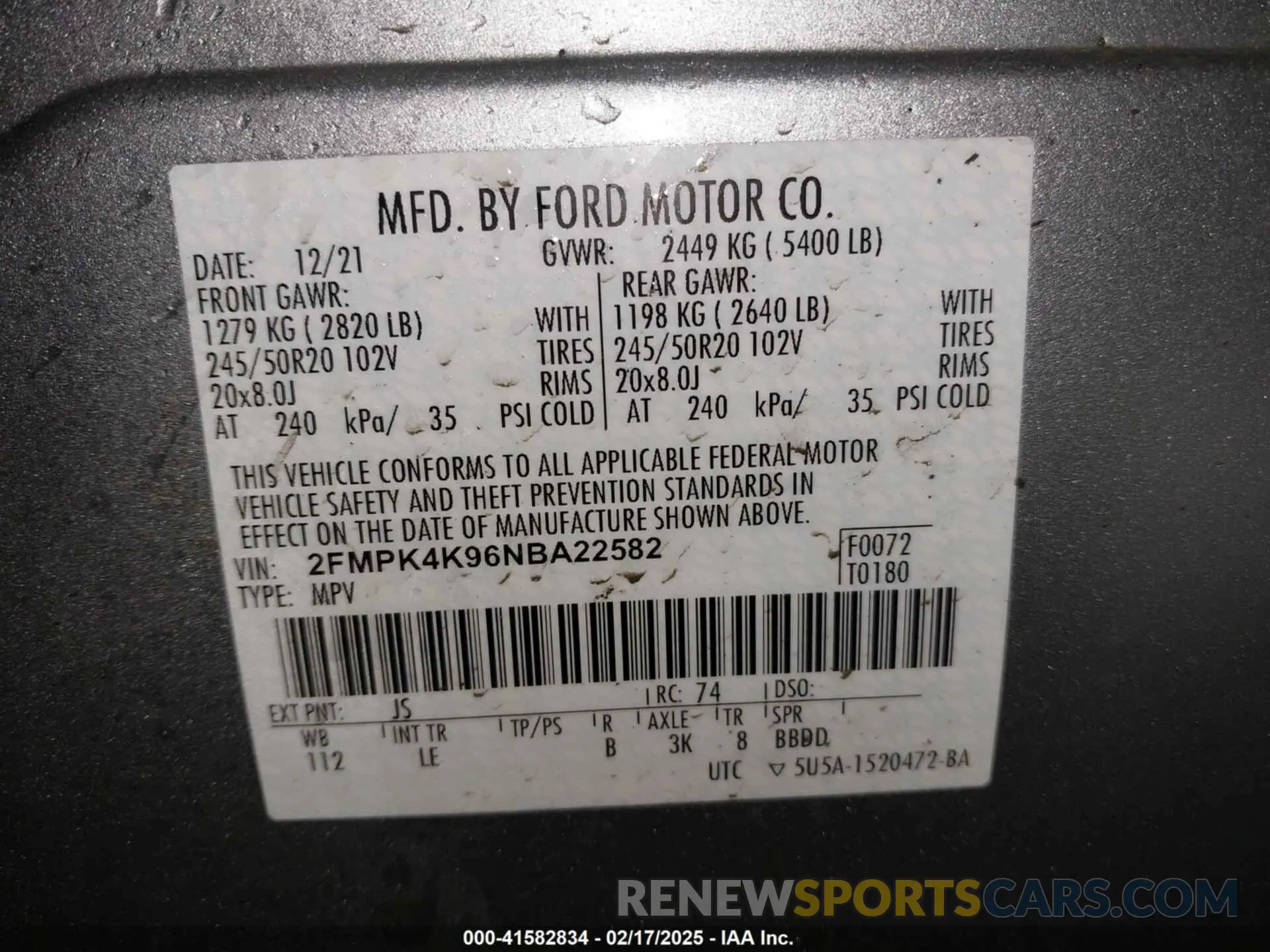 9 Photograph of a damaged car 2FMPK4K96NBA22582 FORD EDGE 2022