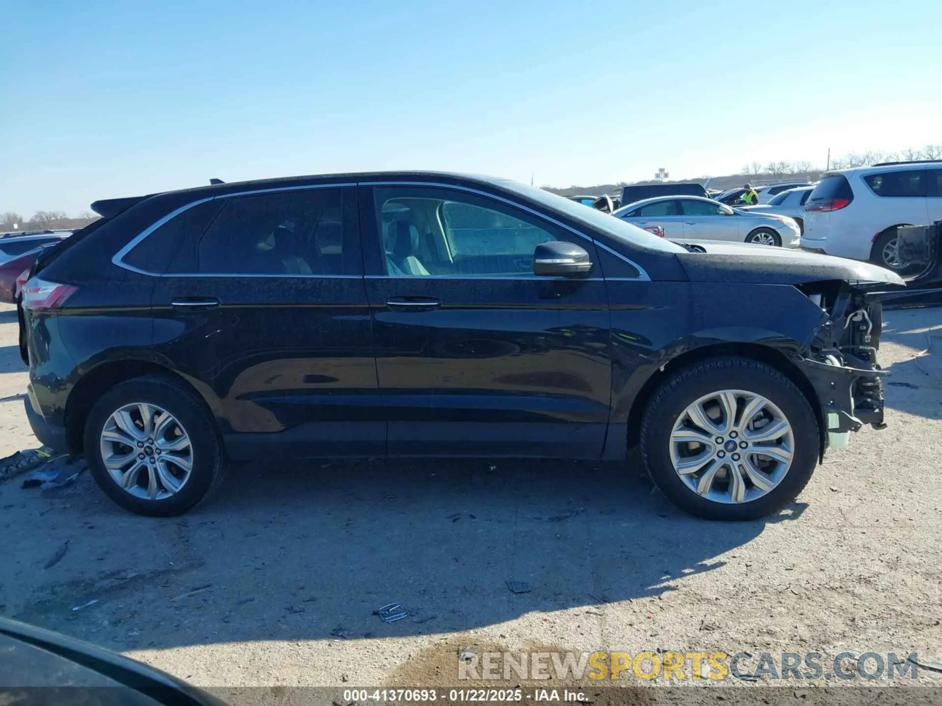 14 Photograph of a damaged car 2FMPK4K96NBA38426 FORD EDGE 2022