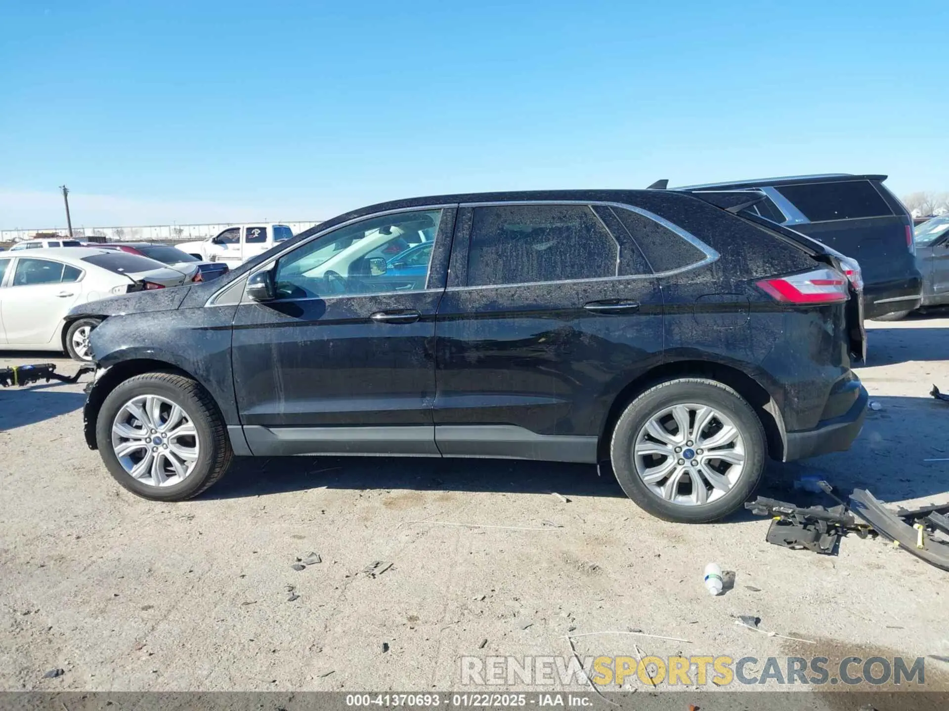15 Photograph of a damaged car 2FMPK4K96NBA38426 FORD EDGE 2022