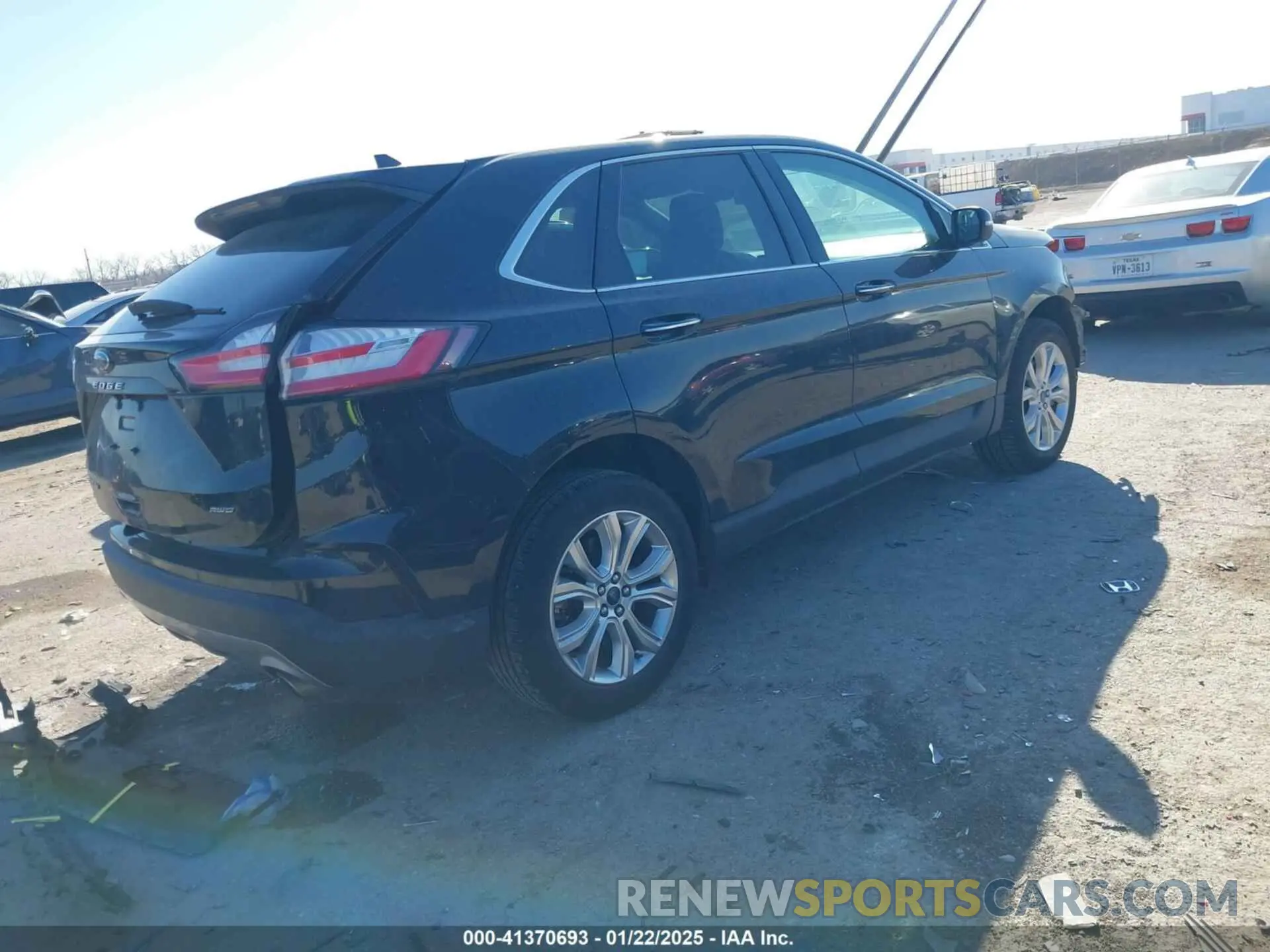 4 Photograph of a damaged car 2FMPK4K96NBA38426 FORD EDGE 2022