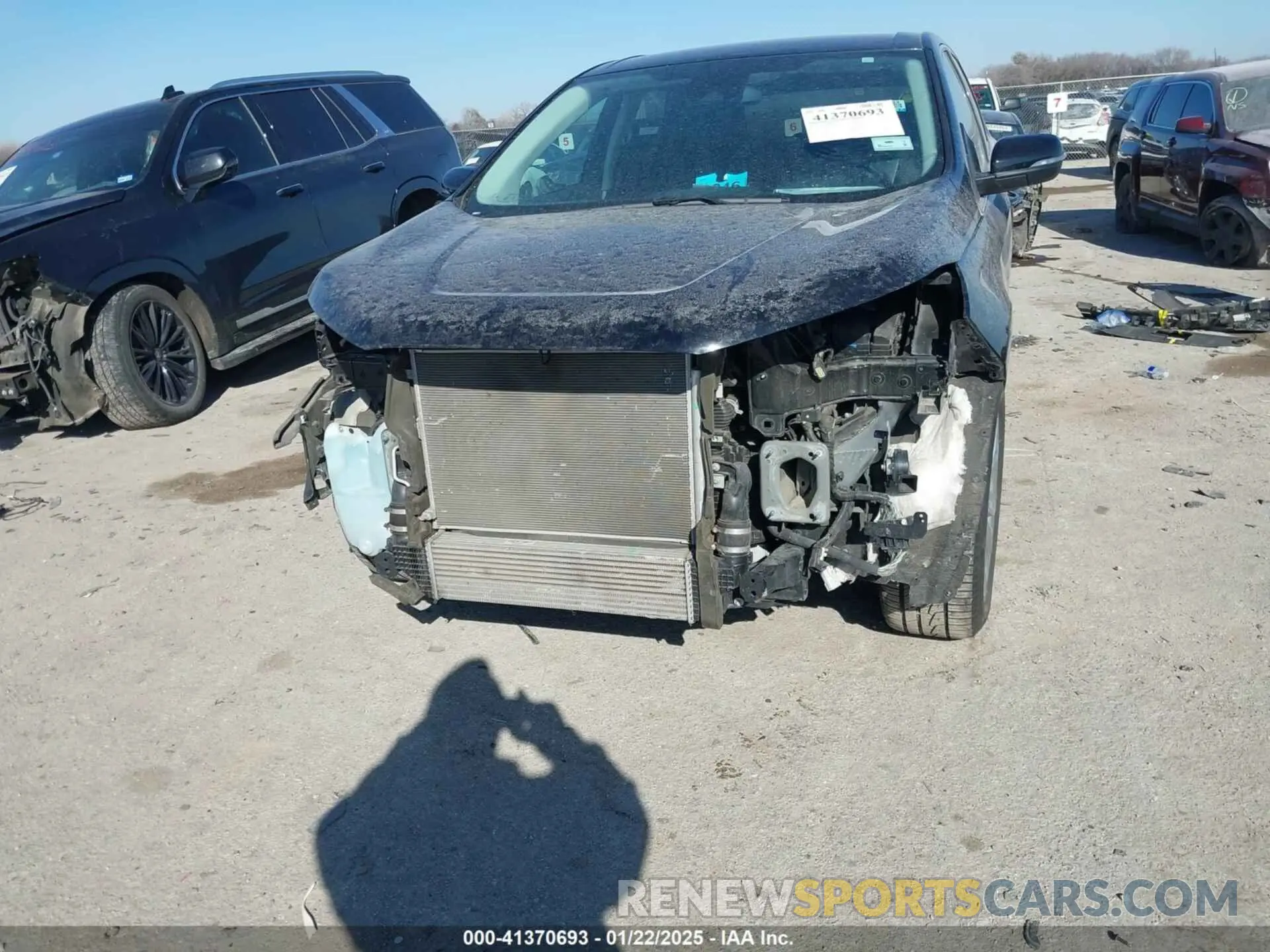 6 Photograph of a damaged car 2FMPK4K96NBA38426 FORD EDGE 2022