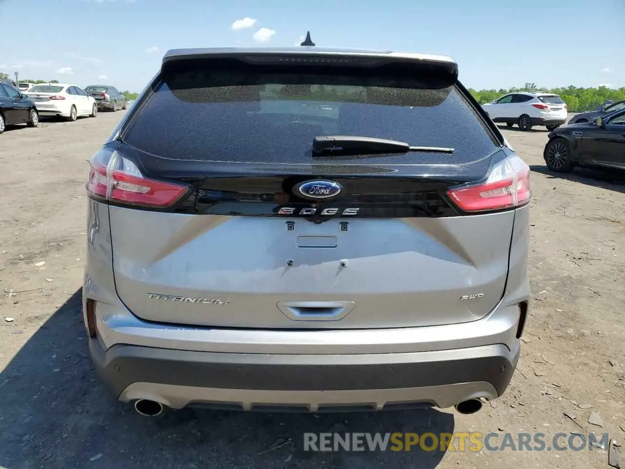 6 Photograph of a damaged car 2FMPK4K96NBB05932 FORD EDGE 2022