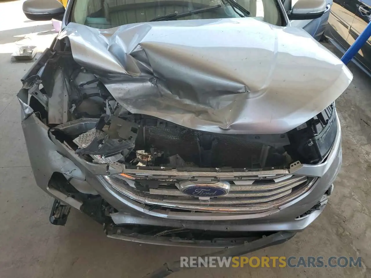 12 Photograph of a damaged car 2FMPK4K97NBA39777 FORD EDGE 2022