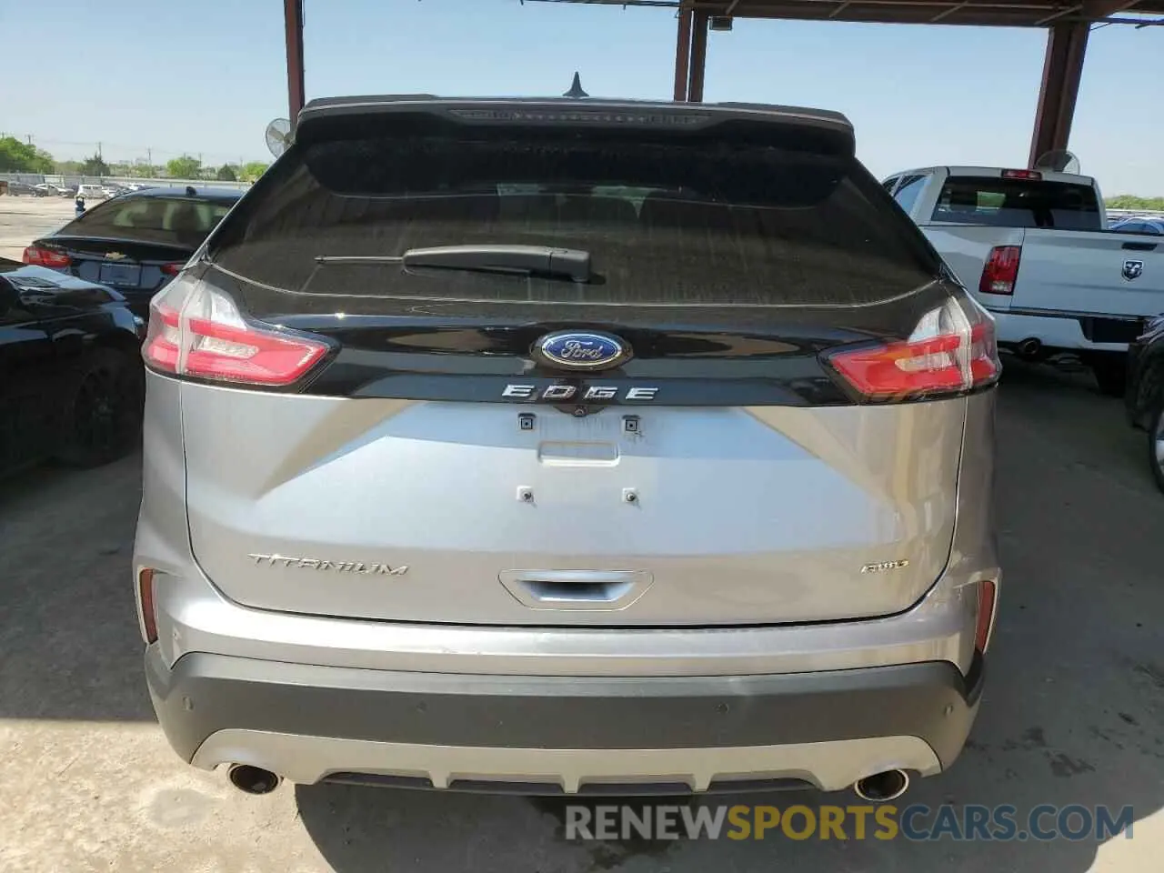 6 Photograph of a damaged car 2FMPK4K97NBA39777 FORD EDGE 2022