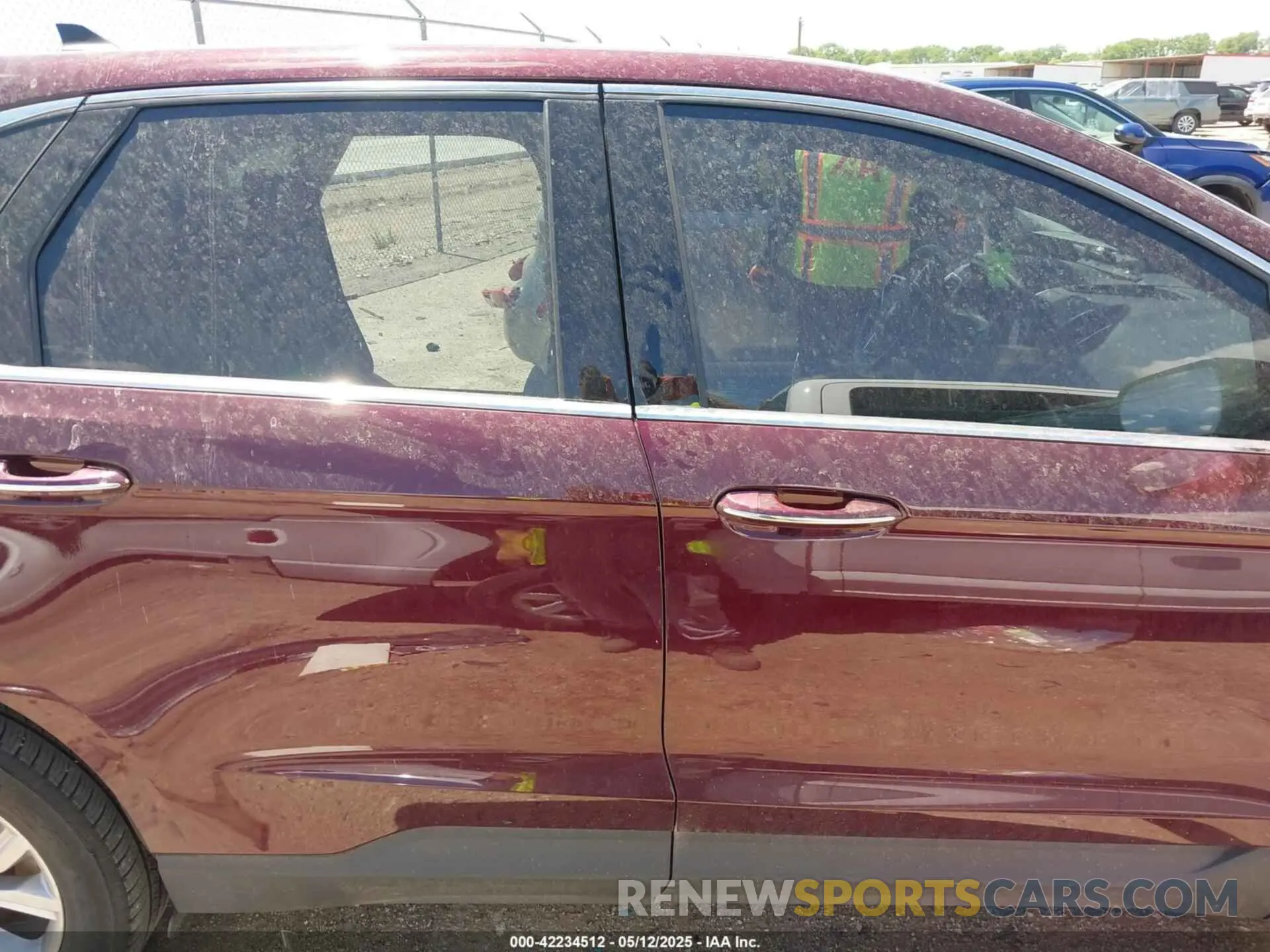 13 Photograph of a damaged car 2FMPK4K98NBA31512 FORD EDGE 2022