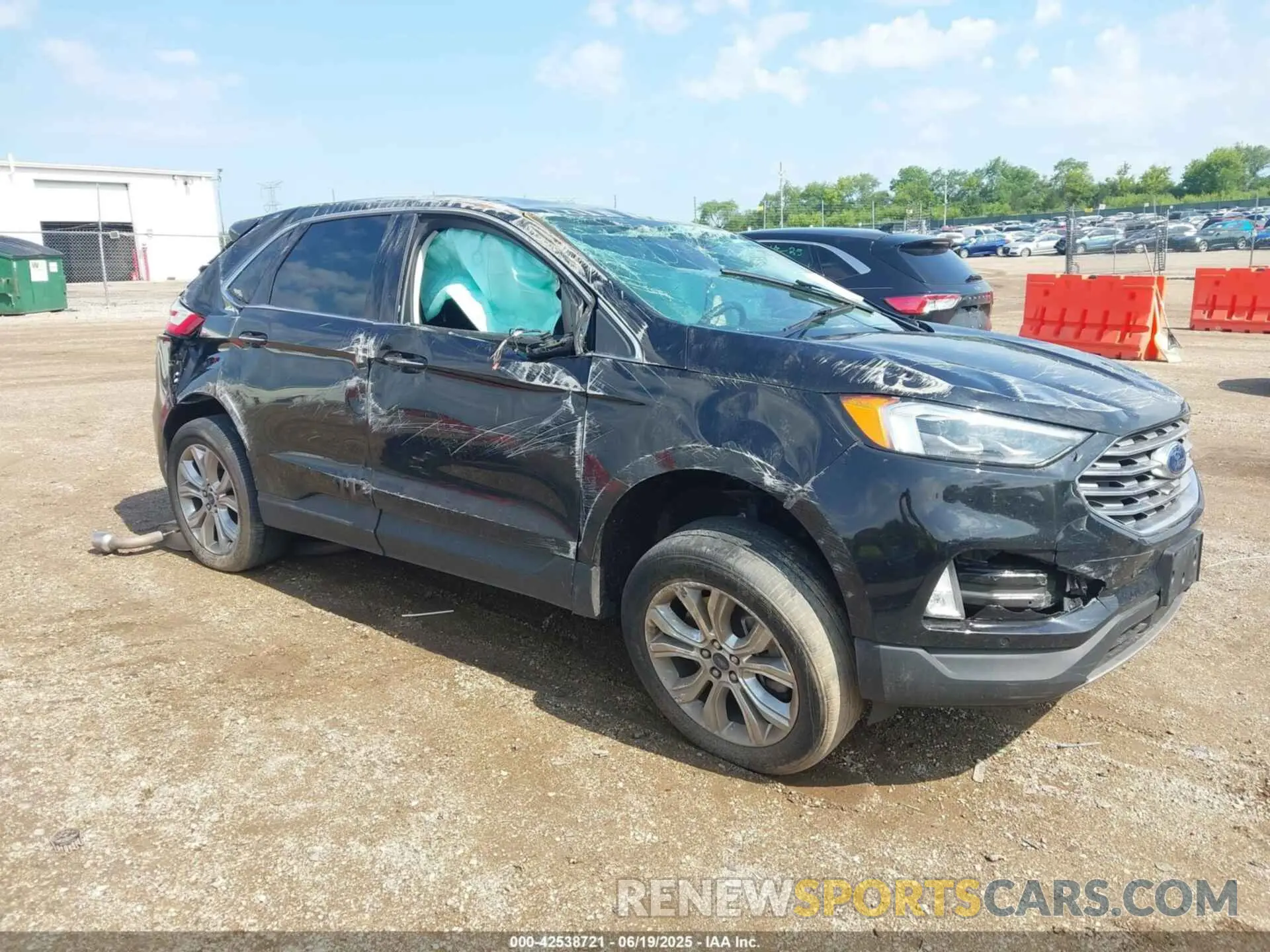 1 Photograph of a damaged car 2FMPK4K98NBA39528 FORD EDGE 2022