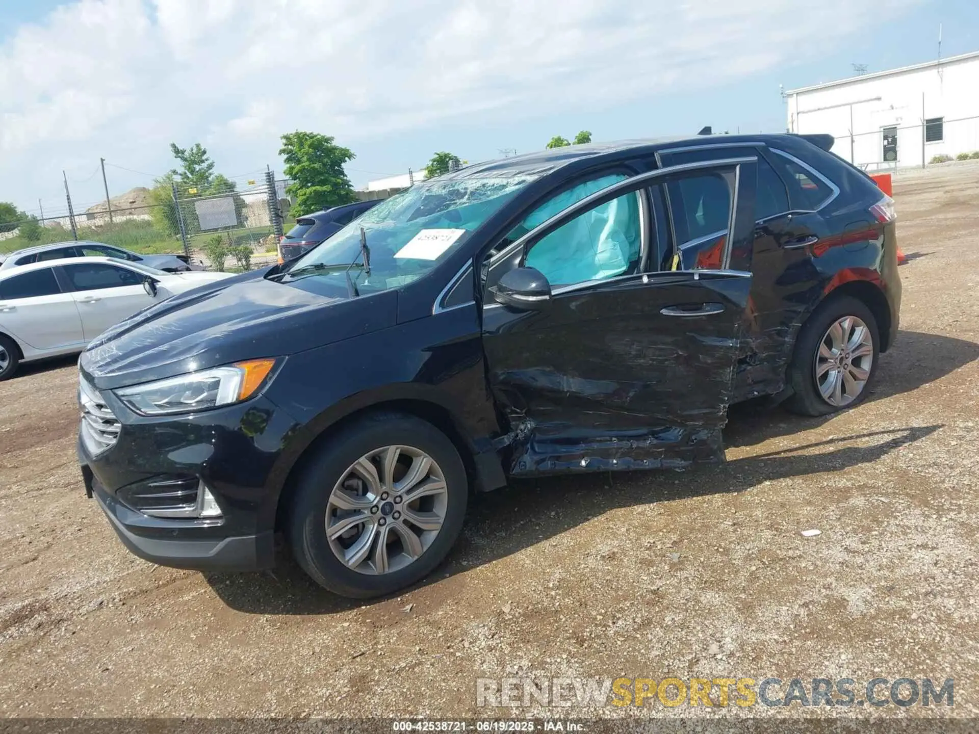 2 Photograph of a damaged car 2FMPK4K98NBA39528 FORD EDGE 2022