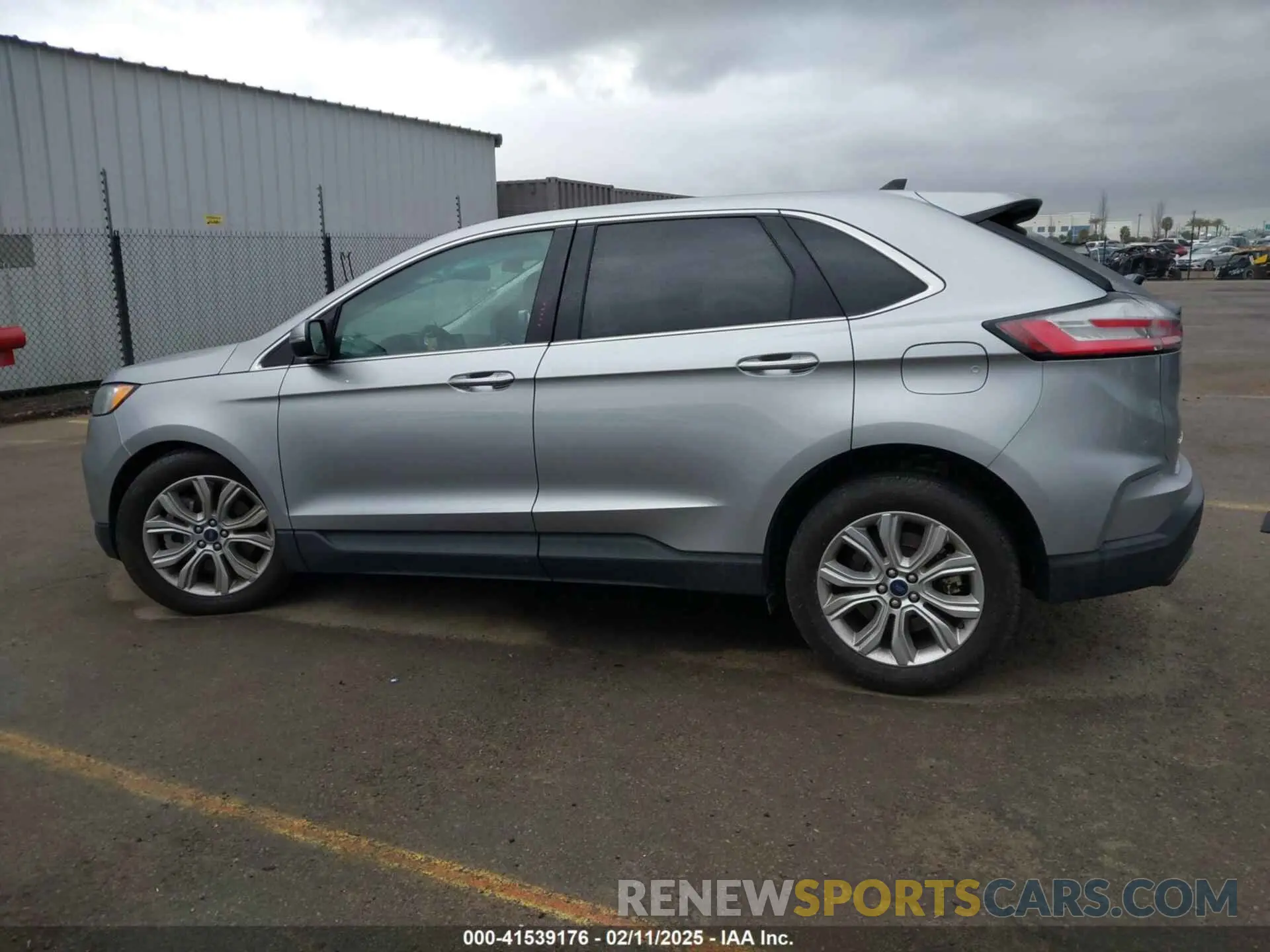 14 Photograph of a damaged car 2FMPK4K98NBA55700 FORD EDGE 2022
