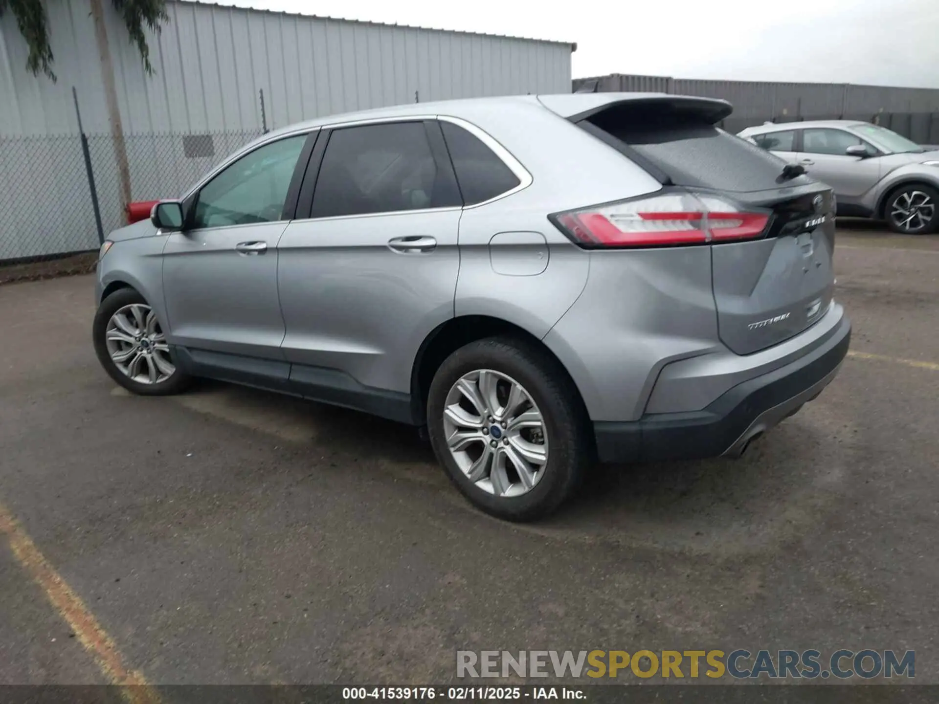 3 Photograph of a damaged car 2FMPK4K98NBA55700 FORD EDGE 2022
