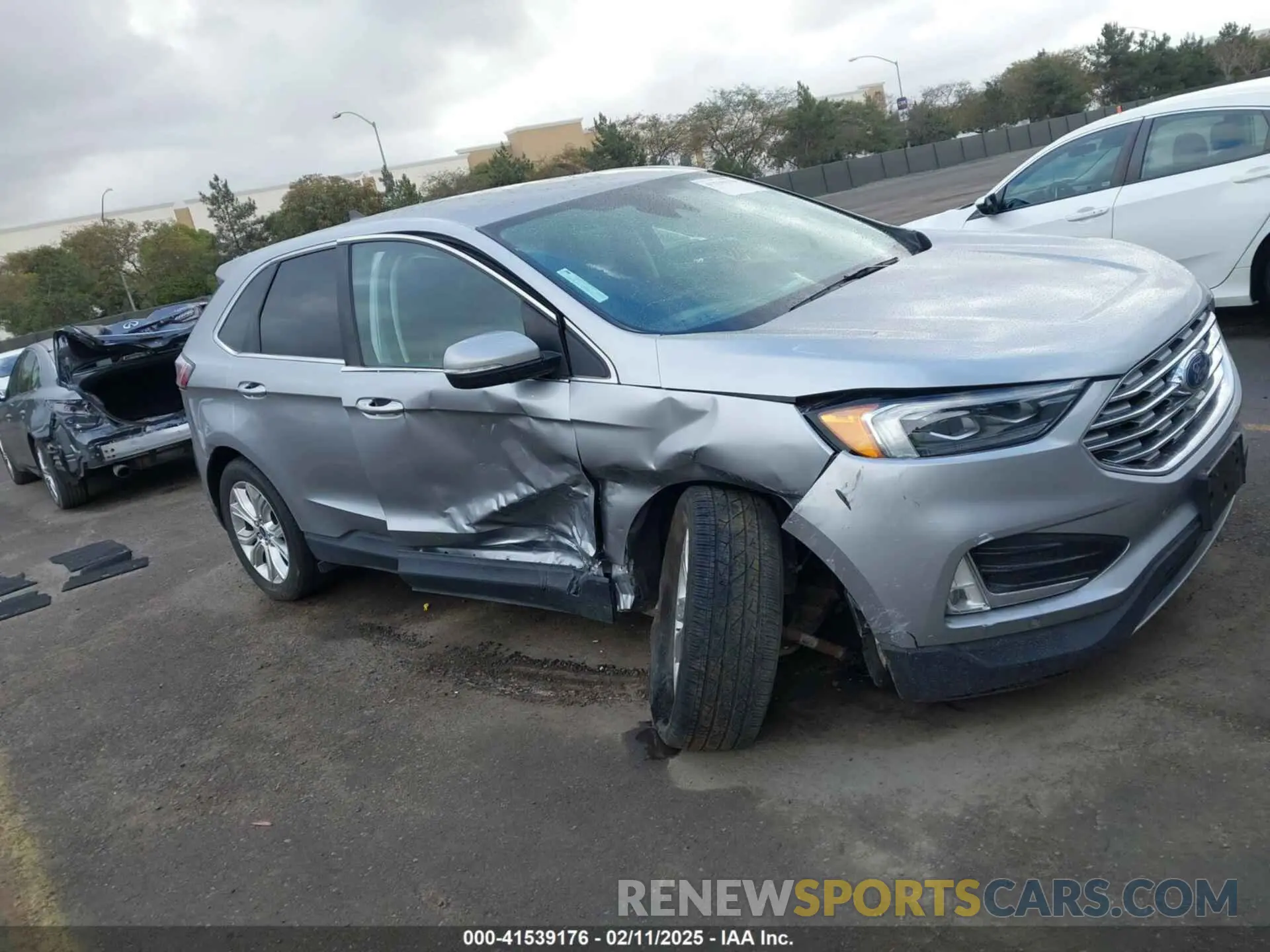 6 Photograph of a damaged car 2FMPK4K98NBA55700 FORD EDGE 2022