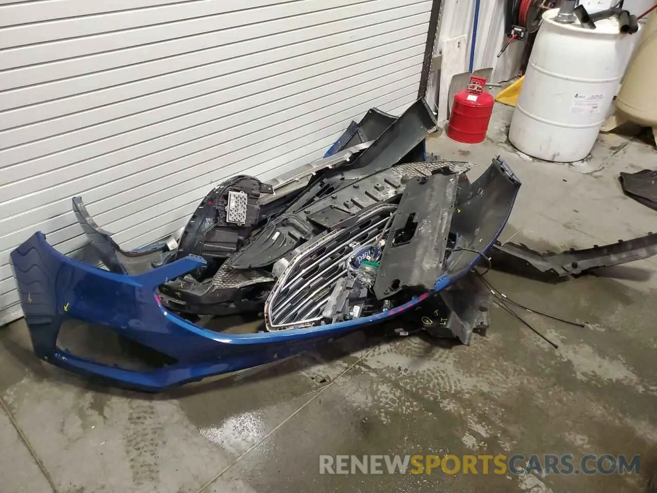 13 Photograph of a damaged car 2FMPK4K98NBB04121 FORD EDGE 2022