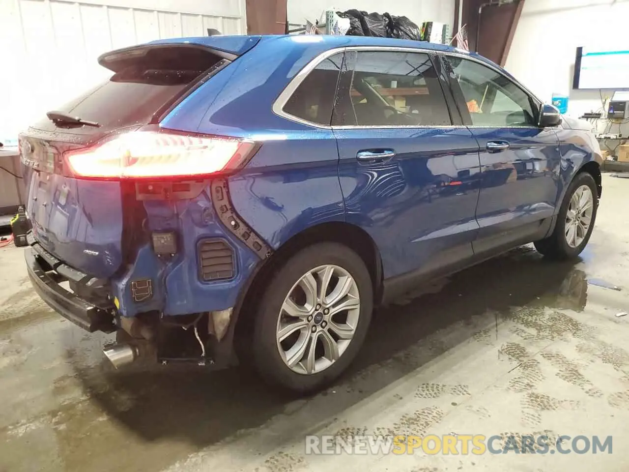3 Photograph of a damaged car 2FMPK4K98NBB04121 FORD EDGE 2022