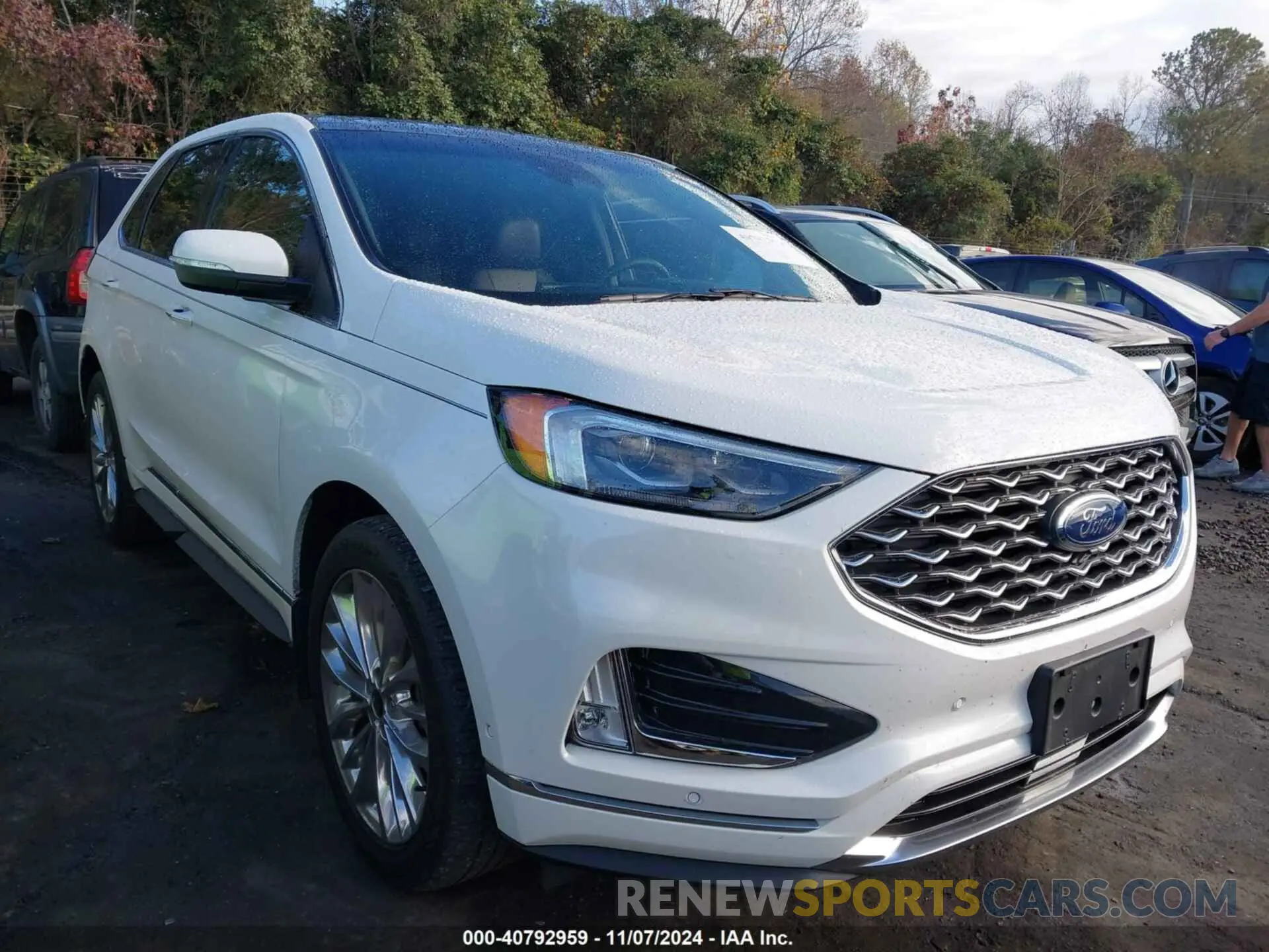 1 Photograph of a damaged car 2FMPK4K98NBB09352 FORD EDGE 2022