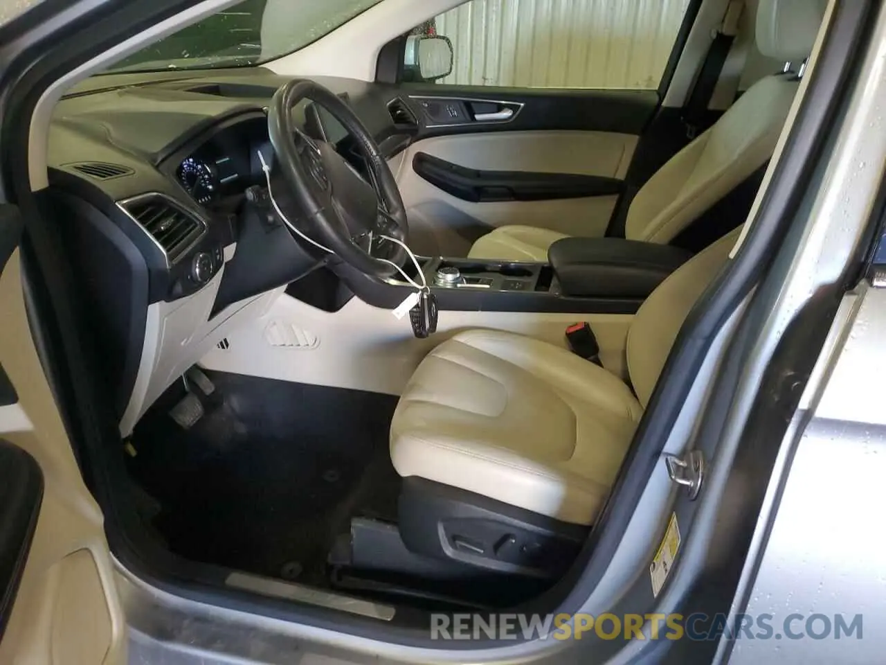 7 Photograph of a damaged car 2FMPK4K99NBA51431 FORD EDGE 2022