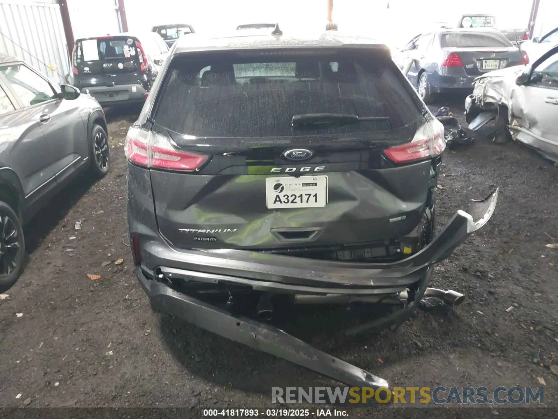 16 Photograph of a damaged car 2FMPK4K99NBB05312 FORD EDGE 2022