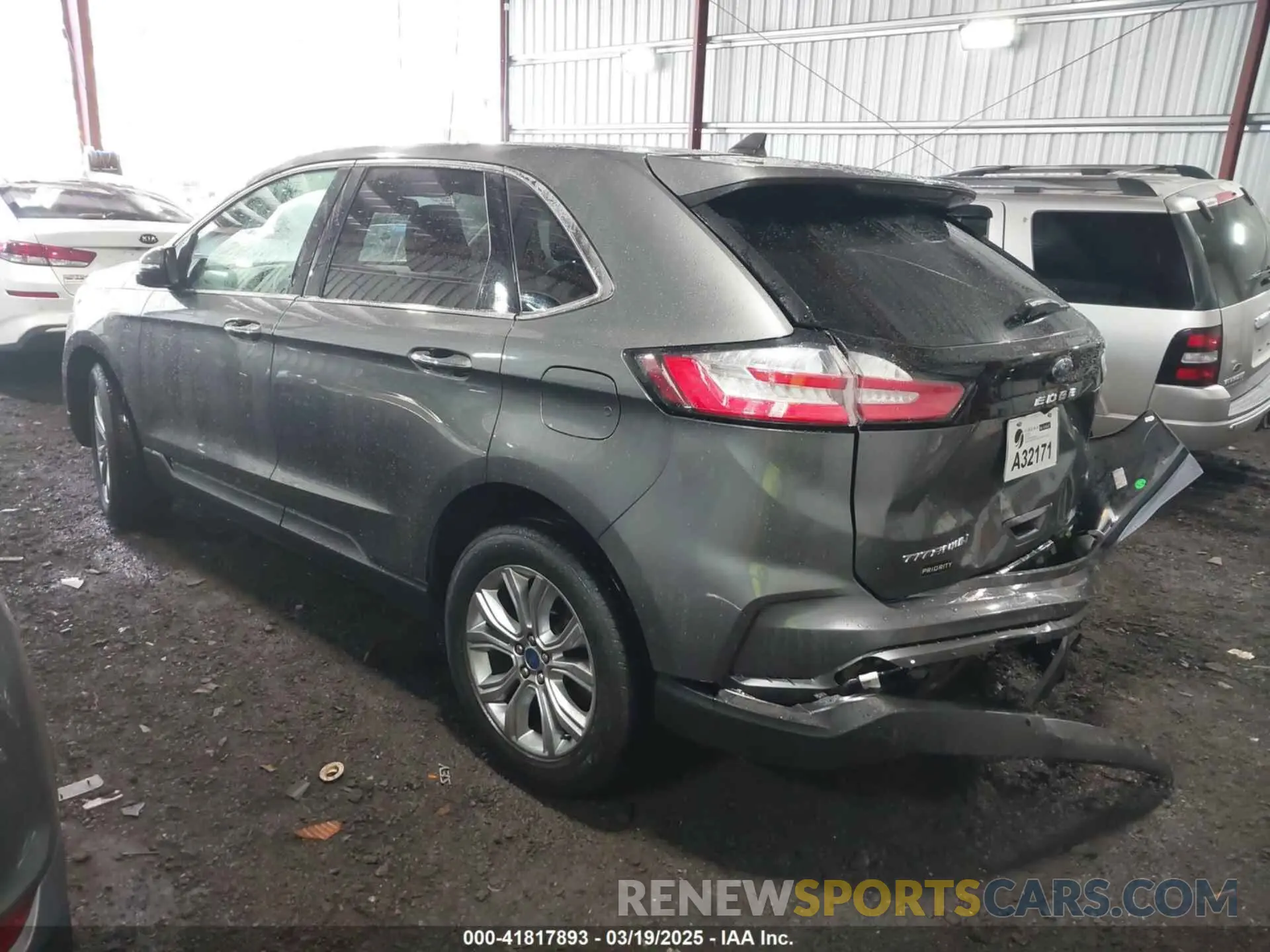 3 Photograph of a damaged car 2FMPK4K99NBB05312 FORD EDGE 2022