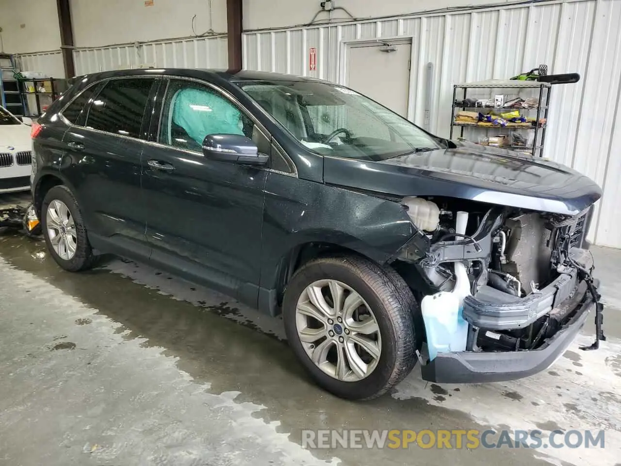 4 Photograph of a damaged car 2FMPK4K9XNBA16820 FORD EDGE 2022