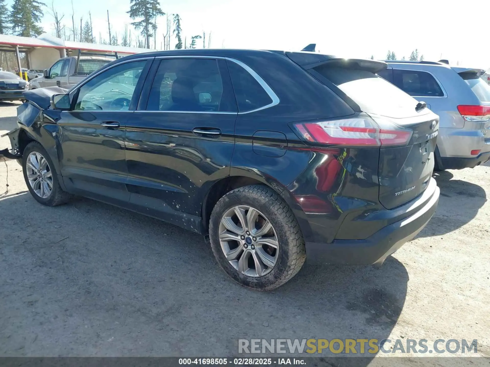 3 Photograph of a damaged car 2FMPK4K9XNBA47811 FORD EDGE 2022