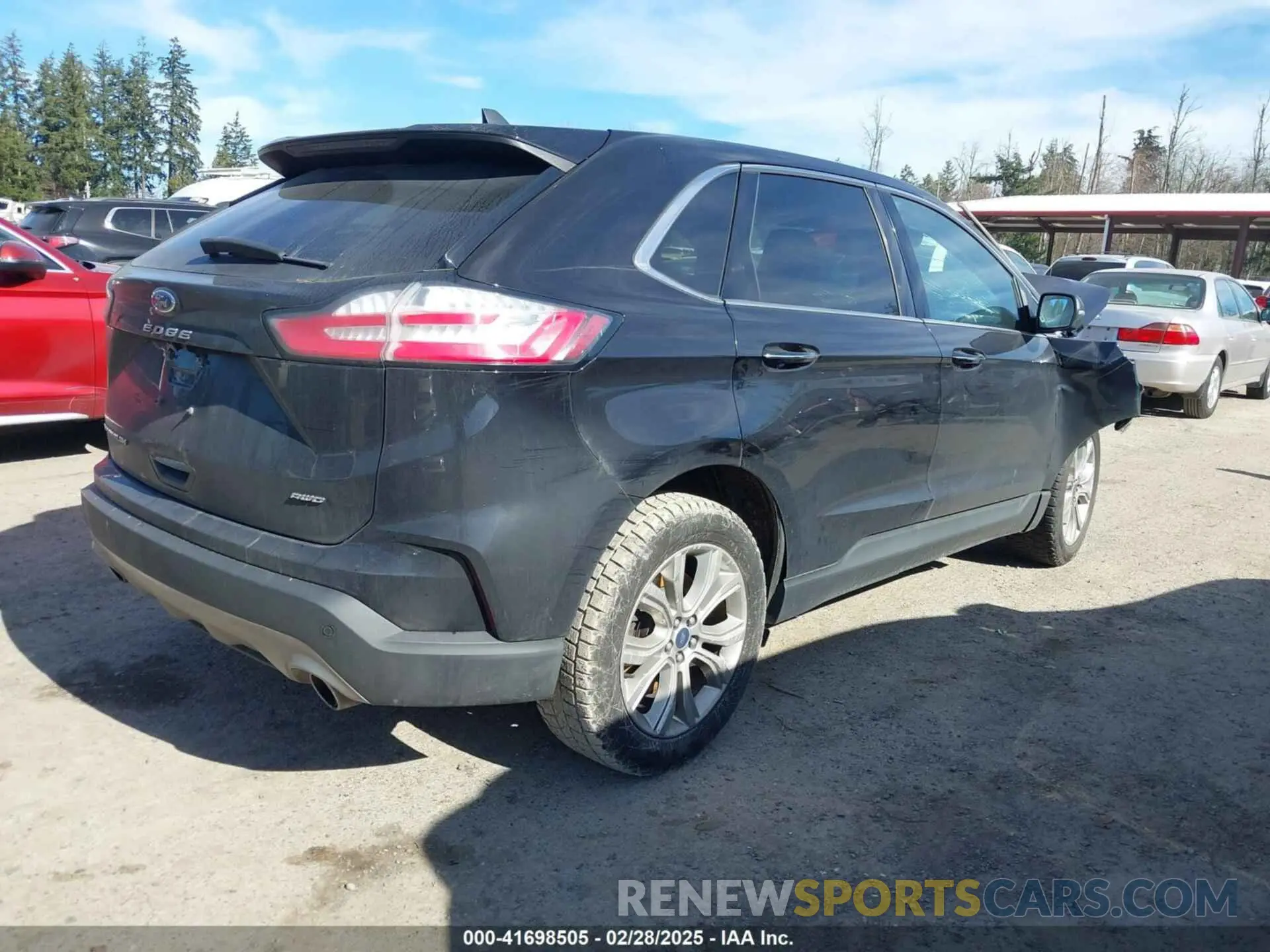4 Photograph of a damaged car 2FMPK4K9XNBA47811 FORD EDGE 2022