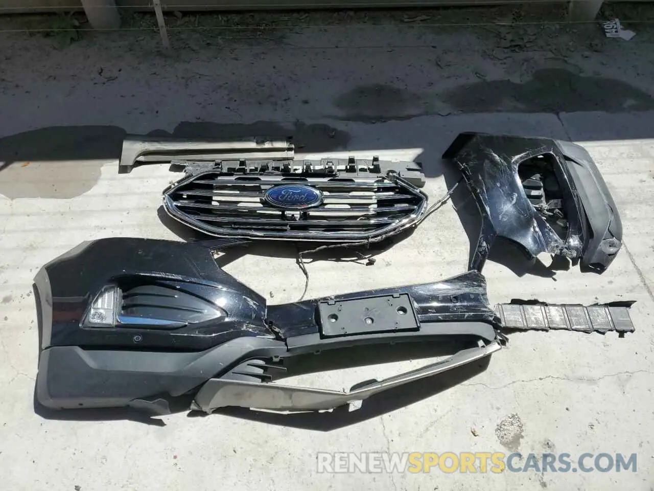 12 Photograph of a damaged car 2FMPK4K9XNBA55276 FORD EDGE 2022