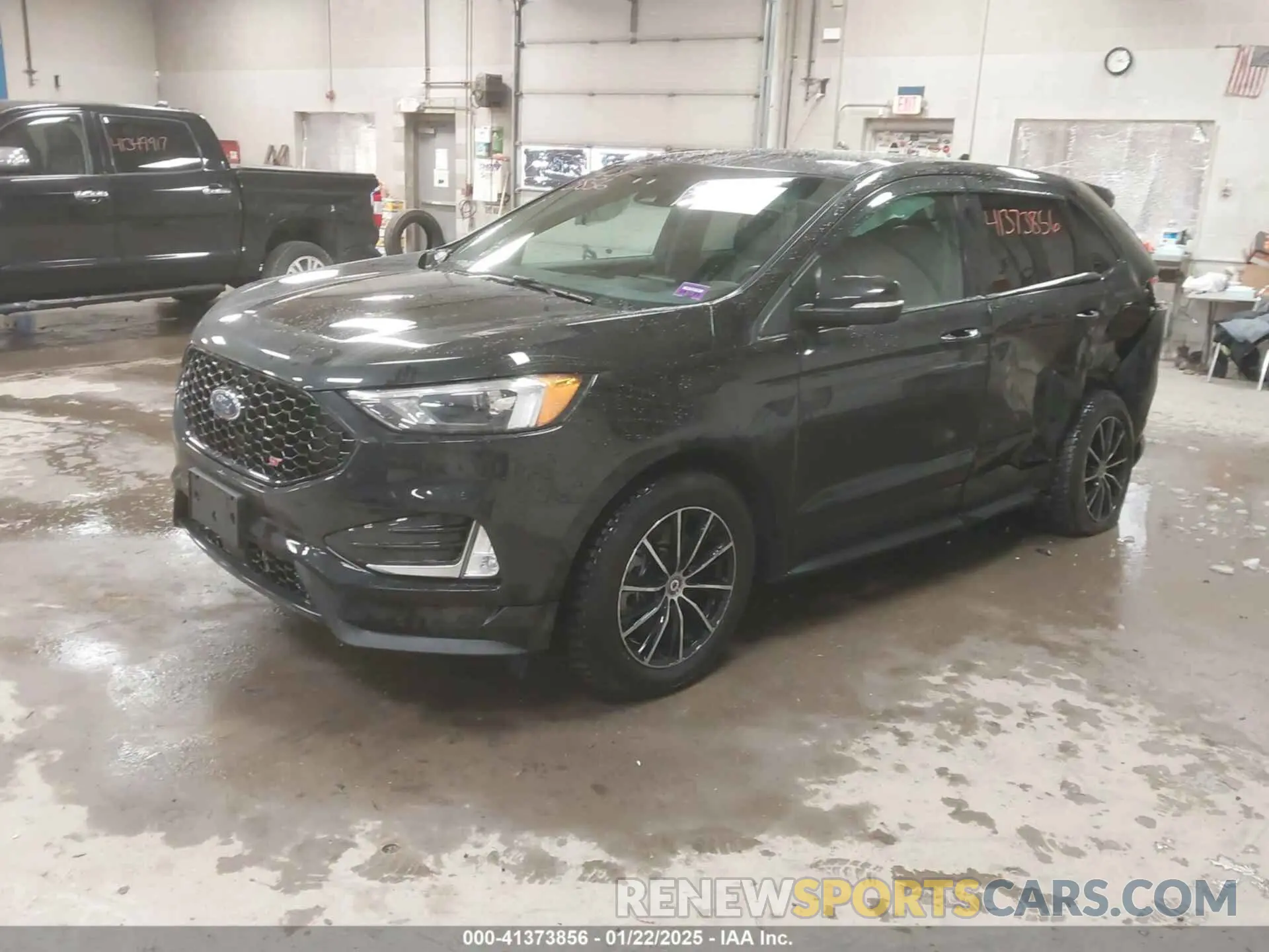 2 Photograph of a damaged car 2FMPK4AP6PBA06398 FORD EDGE 2023