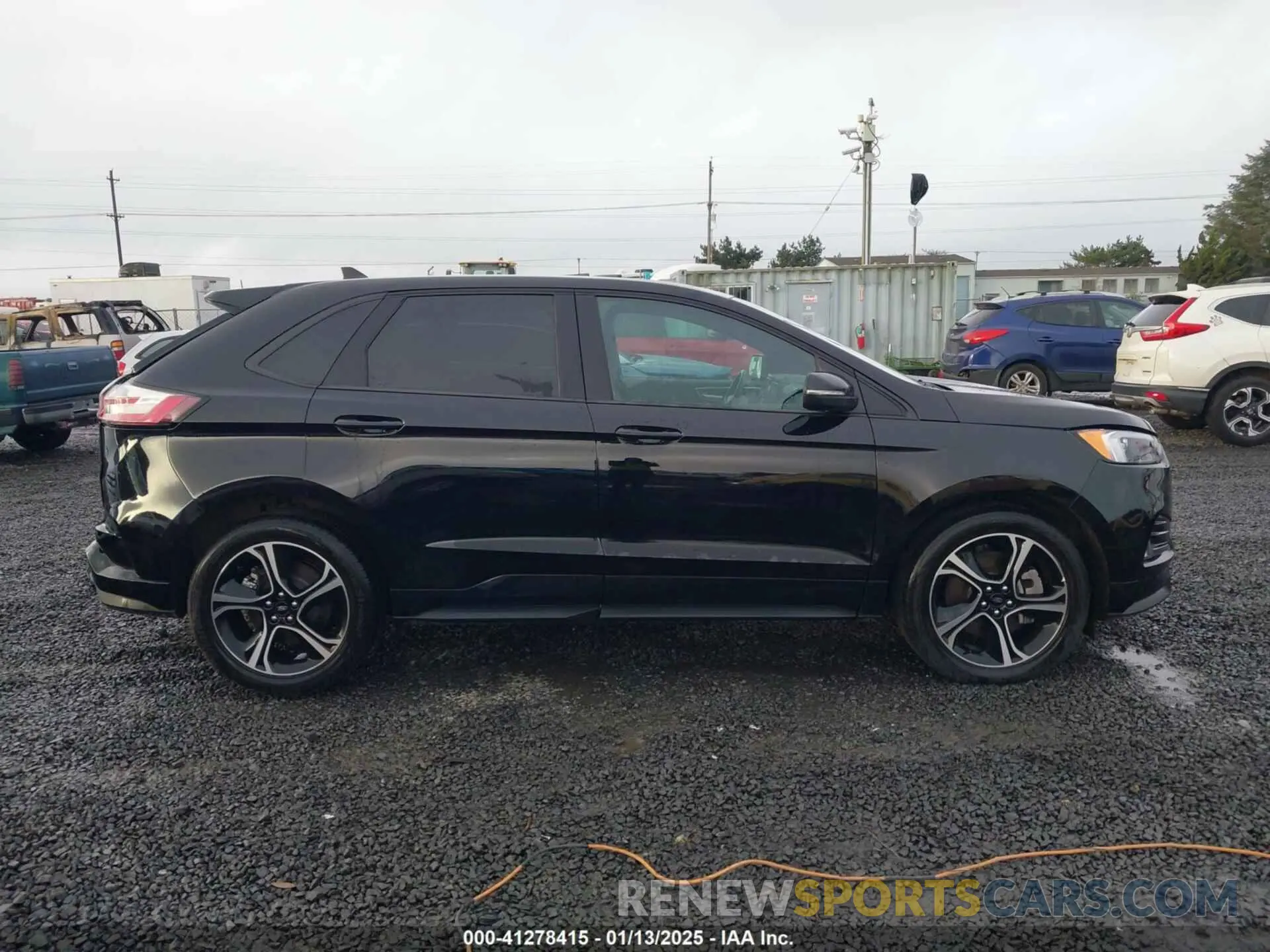 13 Photograph of a damaged car 2FMPK4AP7PBA40530 FORD EDGE 2023