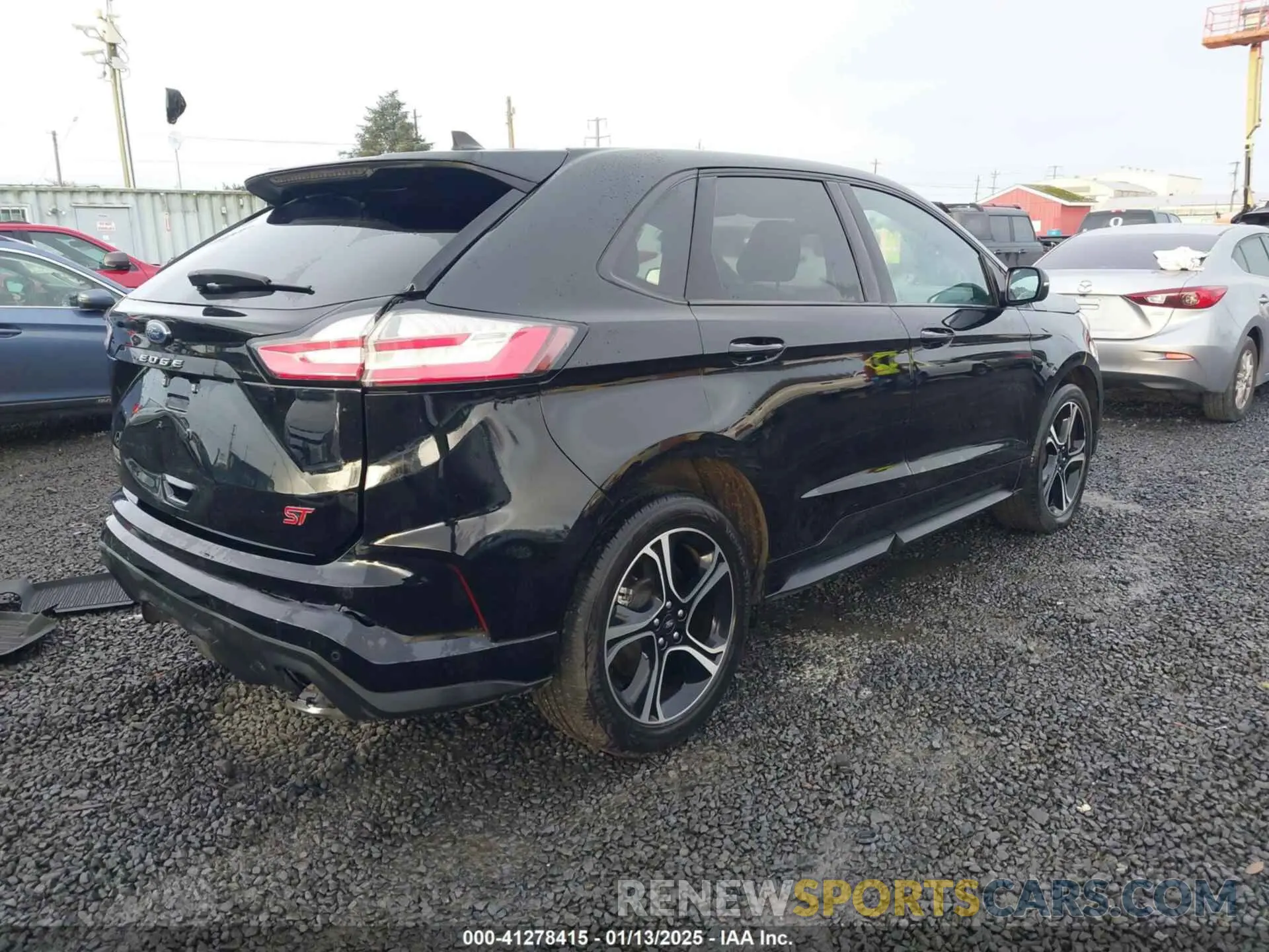 4 Photograph of a damaged car 2FMPK4AP7PBA40530 FORD EDGE 2023