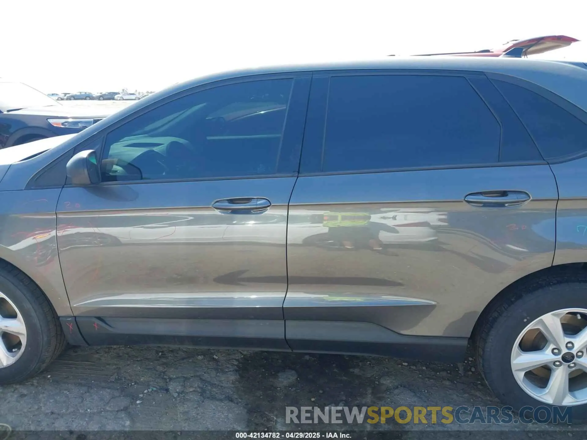 14 Photograph of a damaged car 2FMPK4G92PBA06116 FORD EDGE 2023