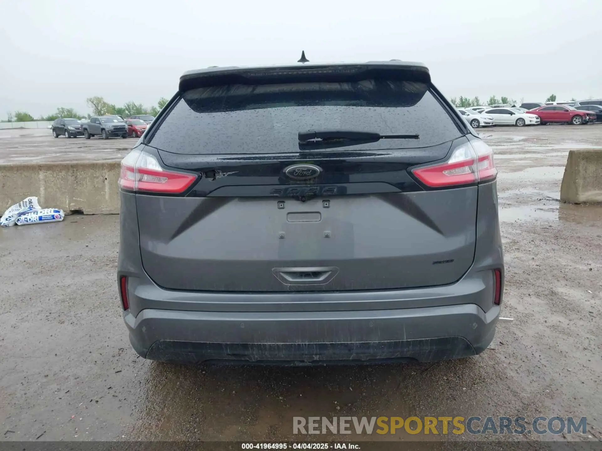 16 Photograph of a damaged car 2FMPK4G95PBA41278 FORD EDGE 2023