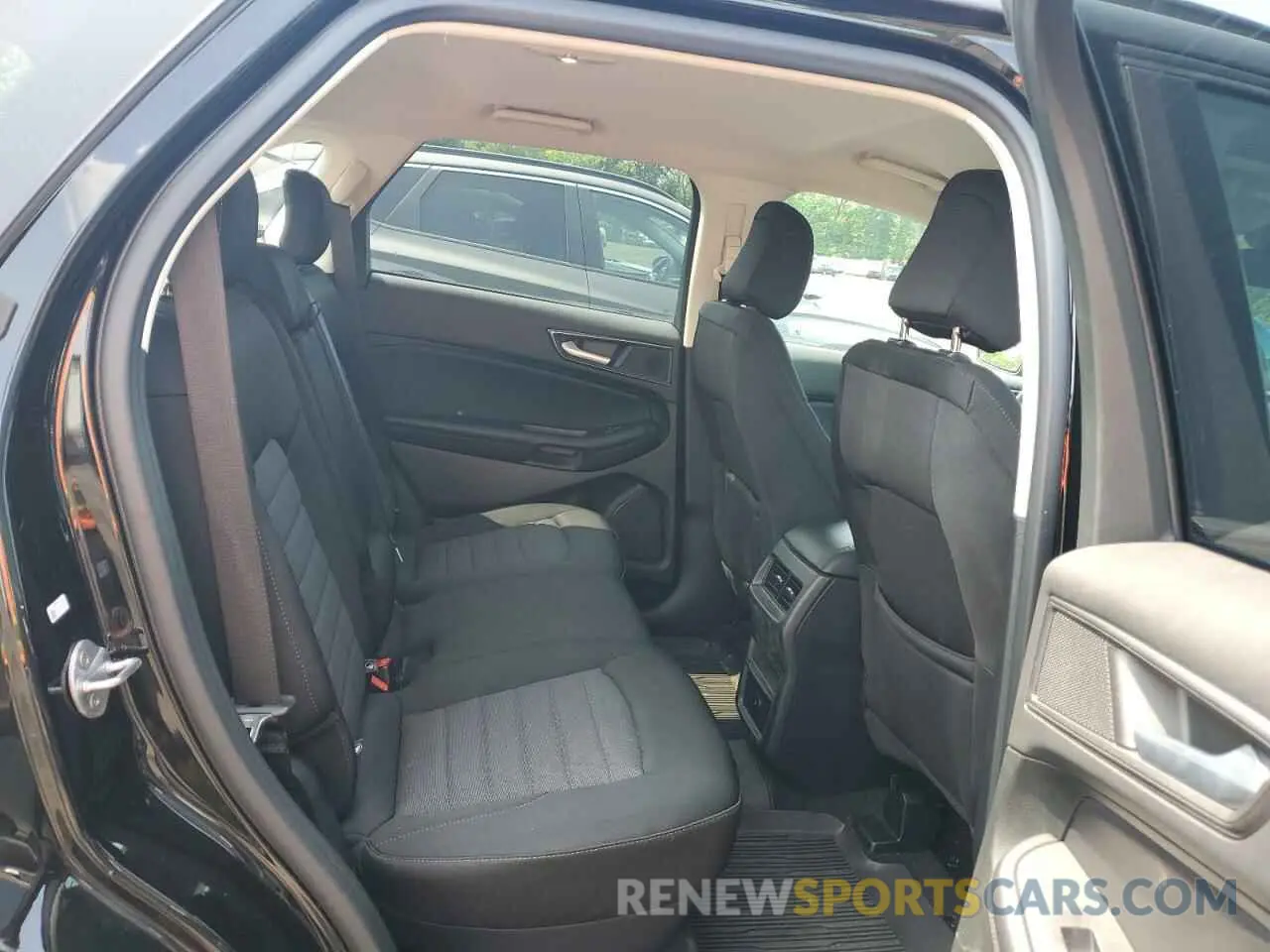 10 Photograph of a damaged car 2FMPK4G98PBA39749 FORD EDGE 2023