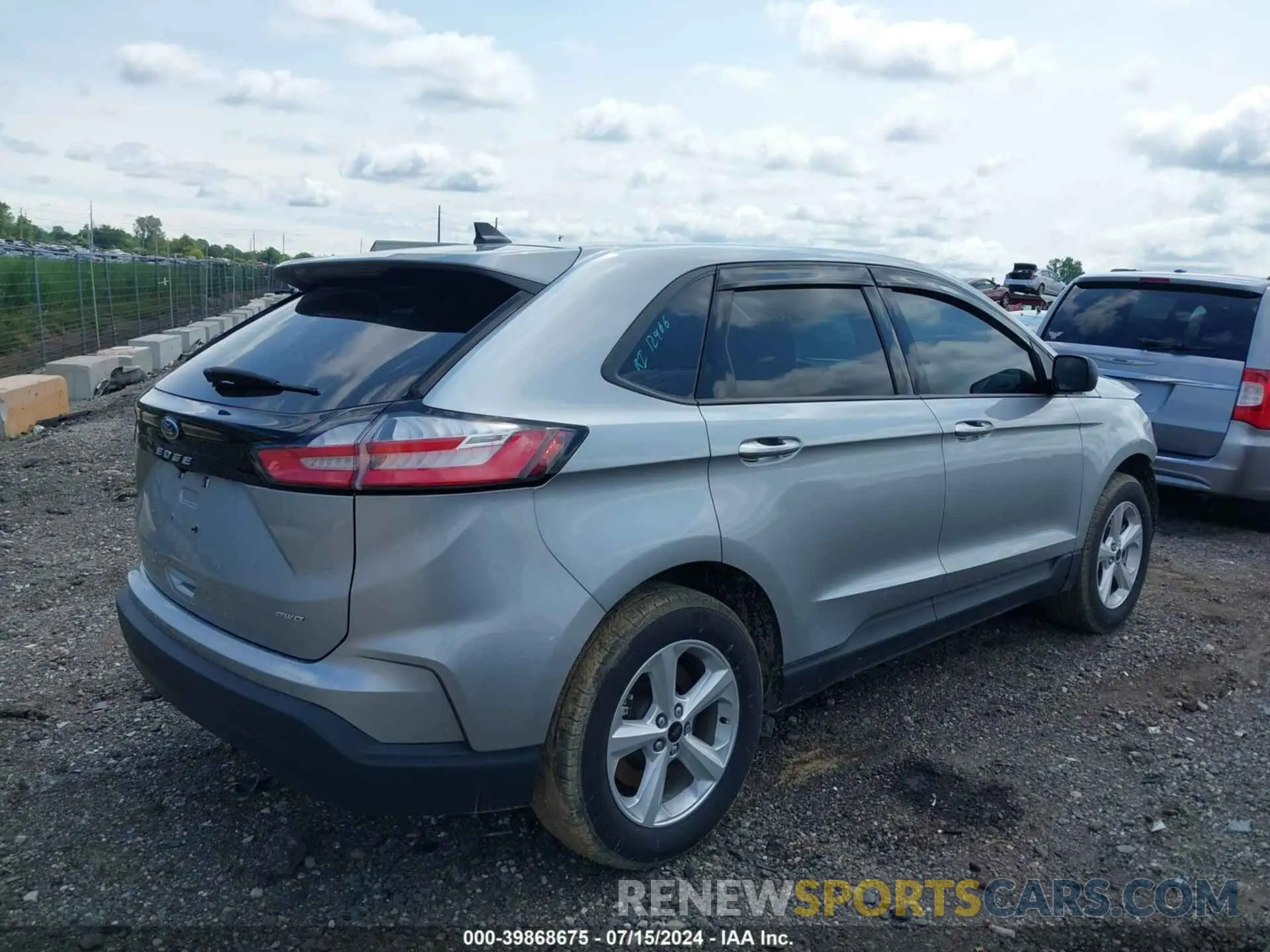4 Photograph of a damaged car 2FMPK4G99PBA26623 FORD EDGE 2023