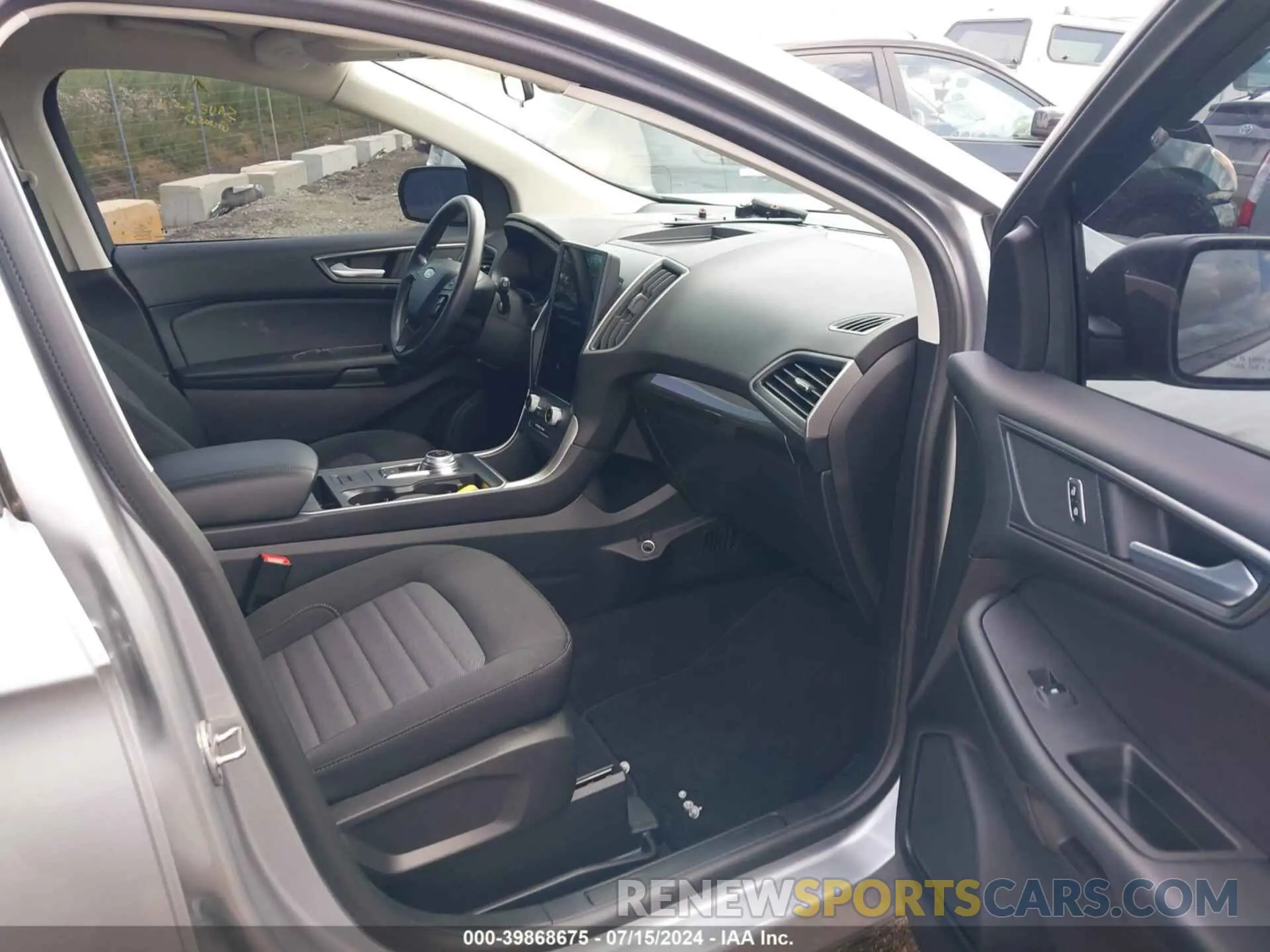 5 Photograph of a damaged car 2FMPK4G99PBA26623 FORD EDGE 2023