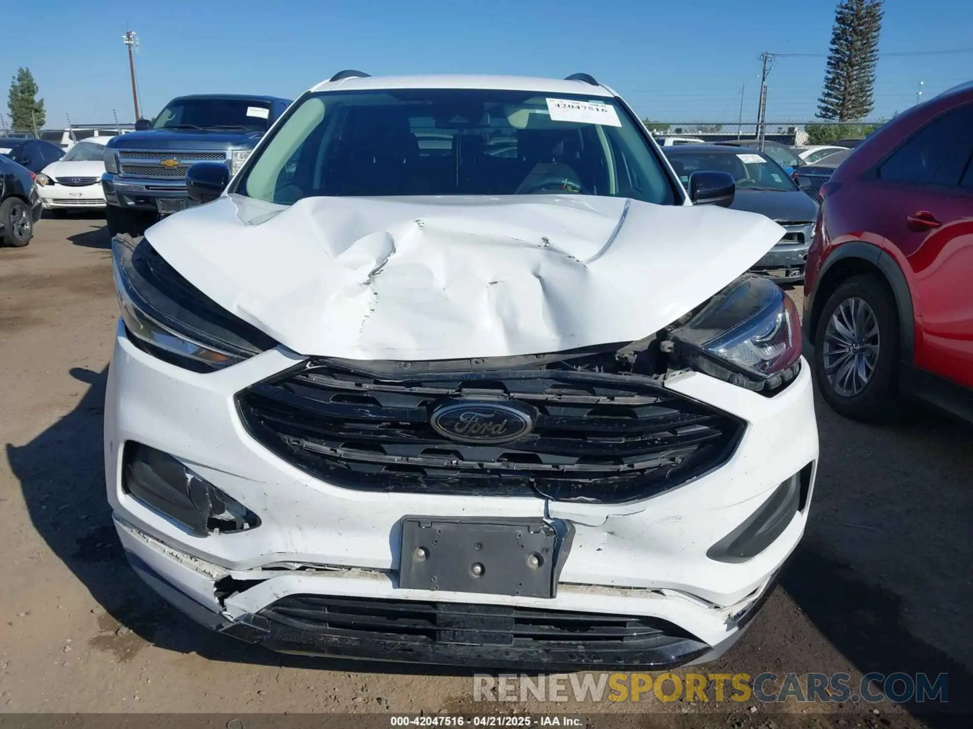 12 Photograph of a damaged car 2FMPK4G9XPBA08325 FORD EDGE 2023